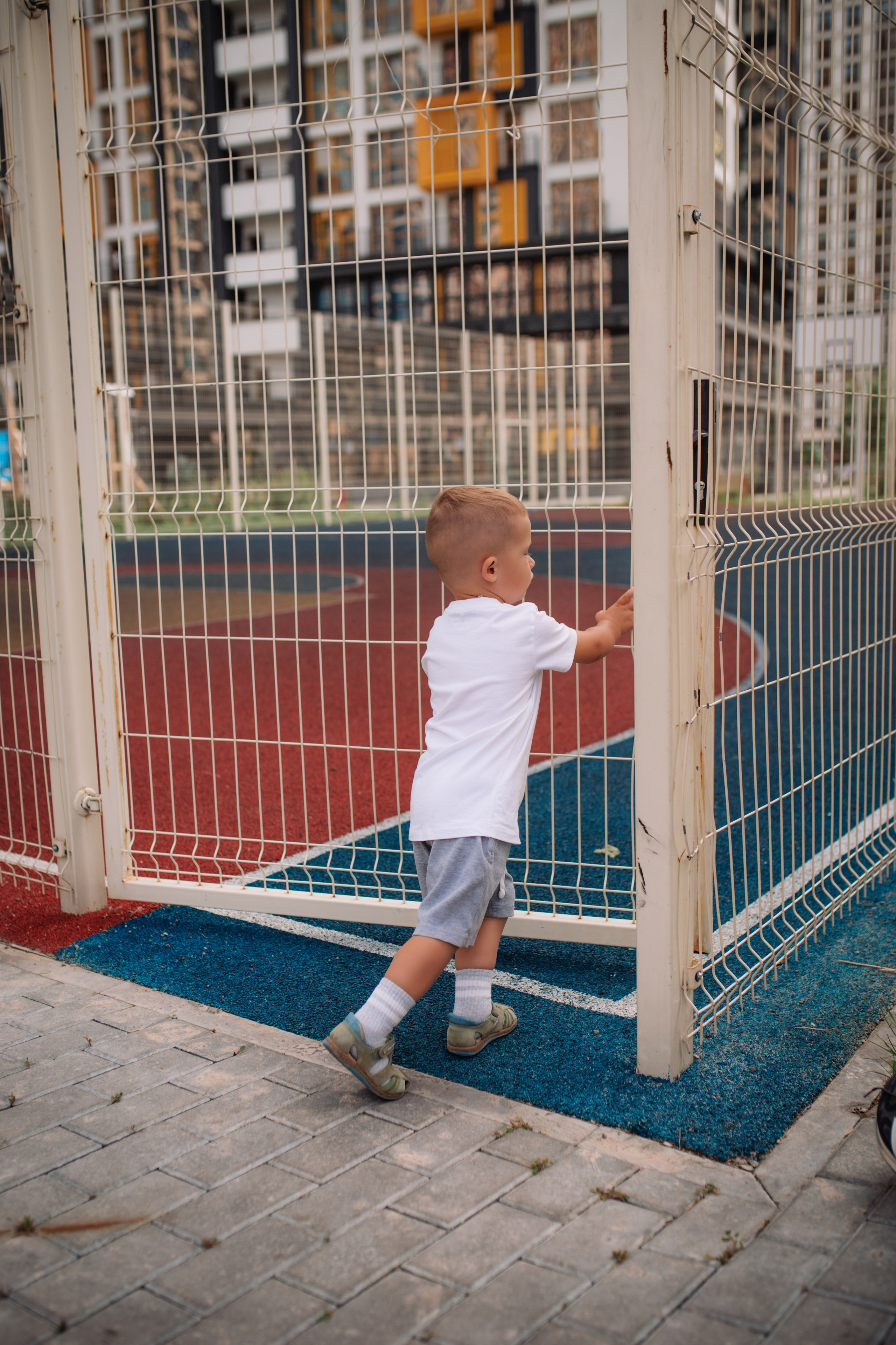 Семейная прогулка