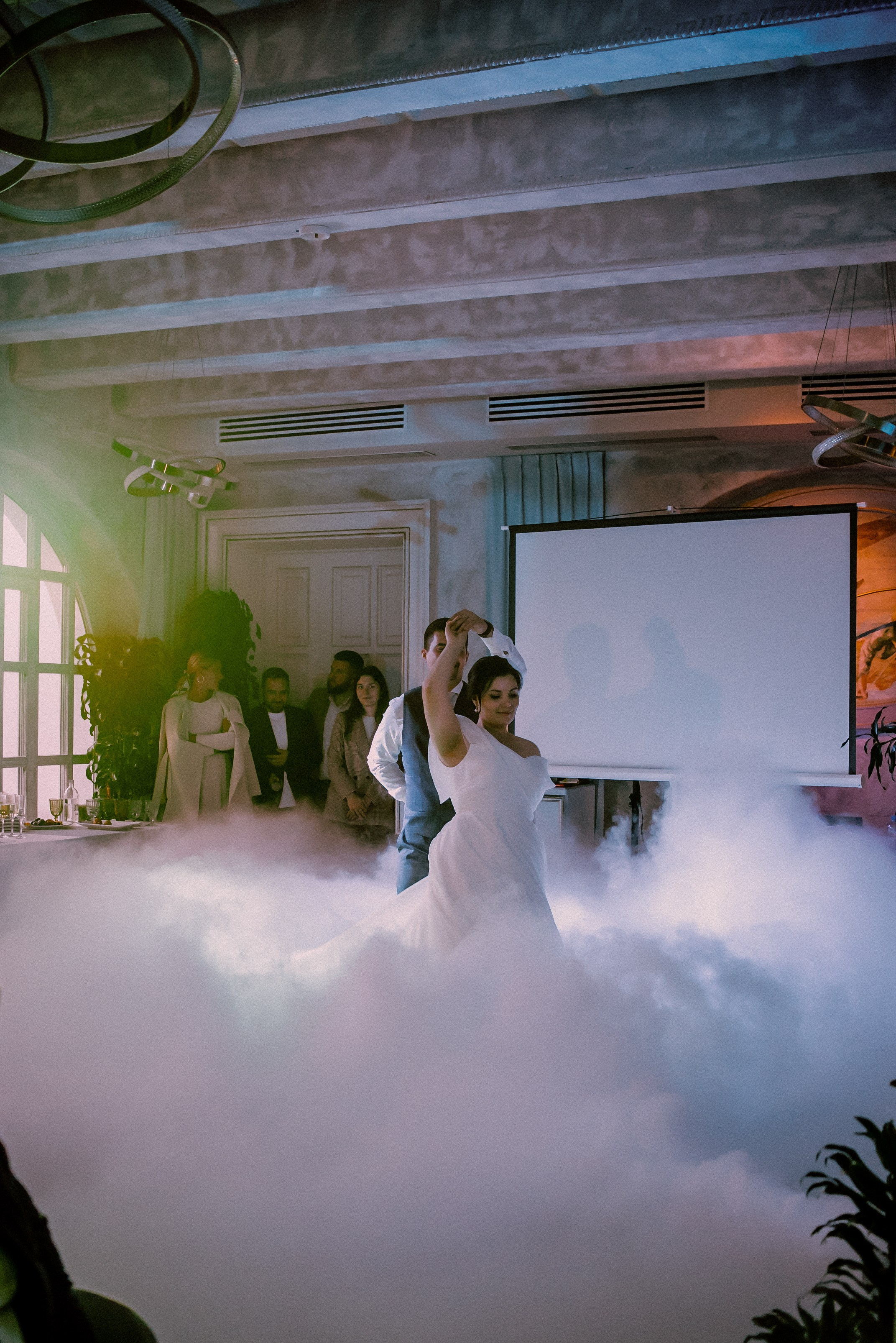 Love.com: Главная страница нашего счастья. Свадебный и семейный фотограф в Москве Сажина Кристина КиМ. Свадебный оператор в Москве Сажин Максим