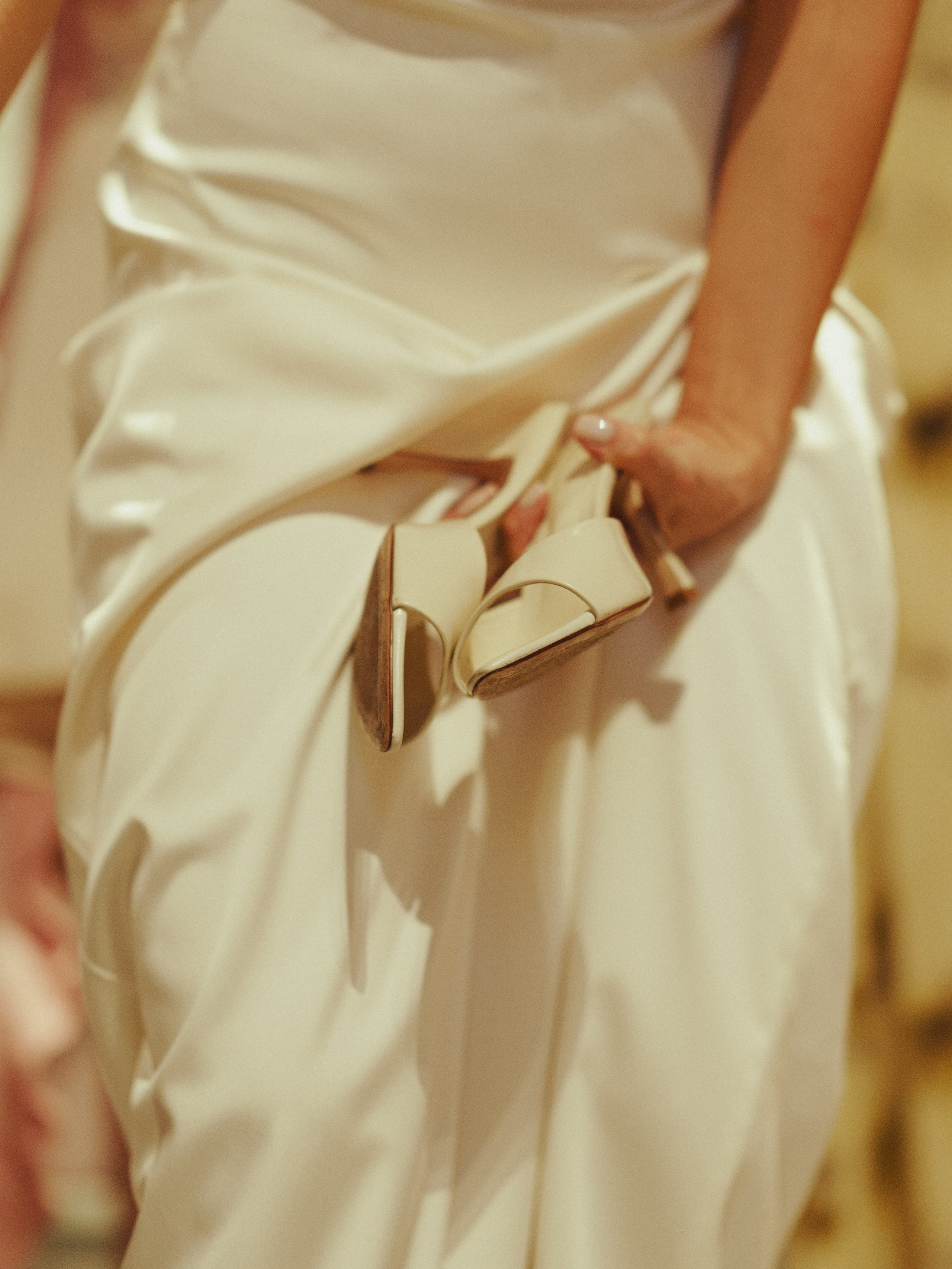 И даже птицы им пели песни. Свадебный фотограф Наташа Алешина