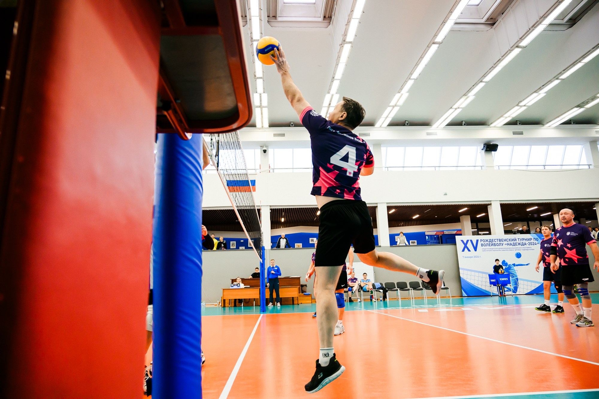 Рождественский турнир по волейболу «Надежда» МинЗдрава. 📸Портретный и репортажный фотограф | Красноярск | Поливода Дмитрий📸
