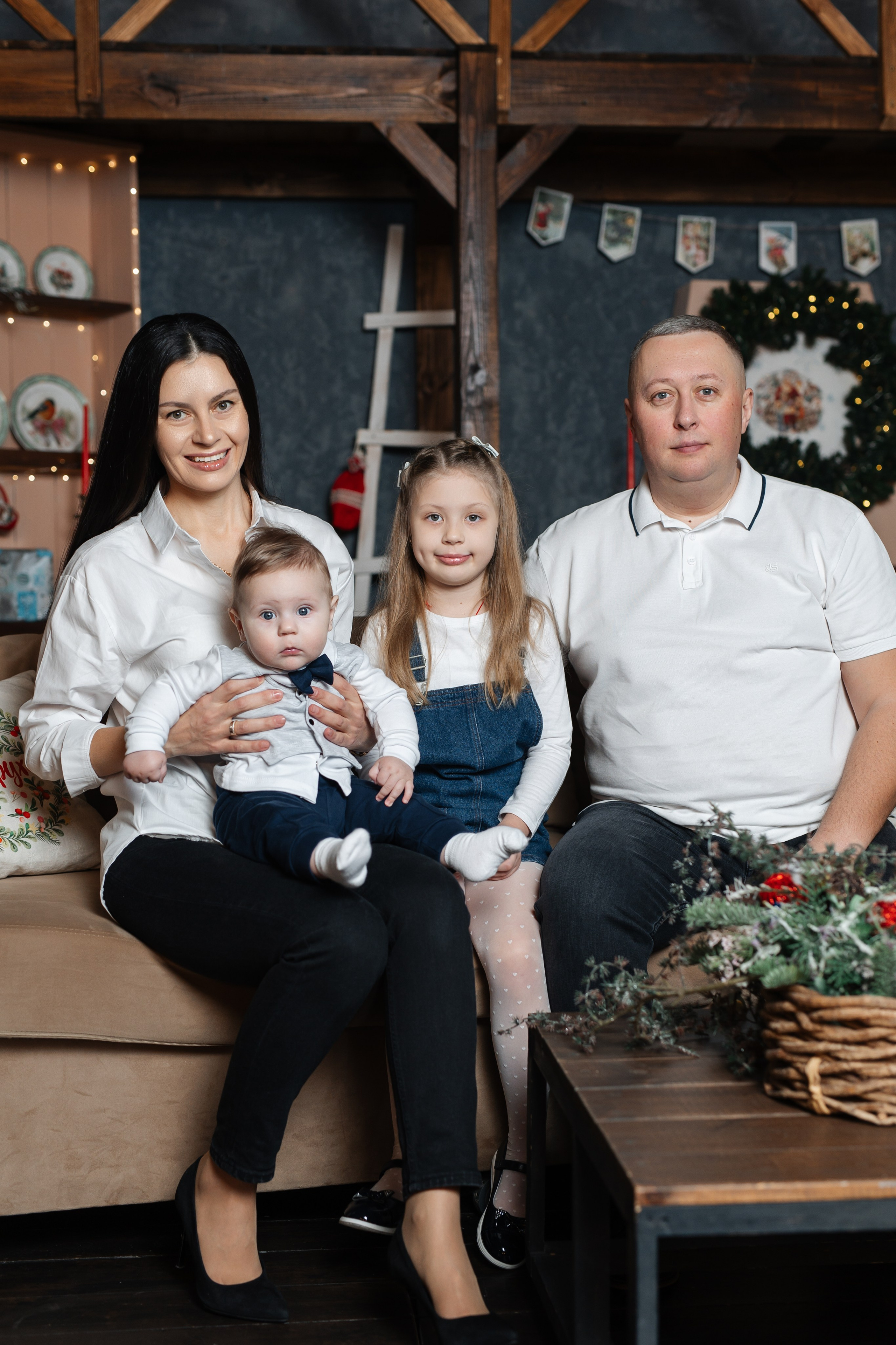 Семейная новогодняя фотосессия