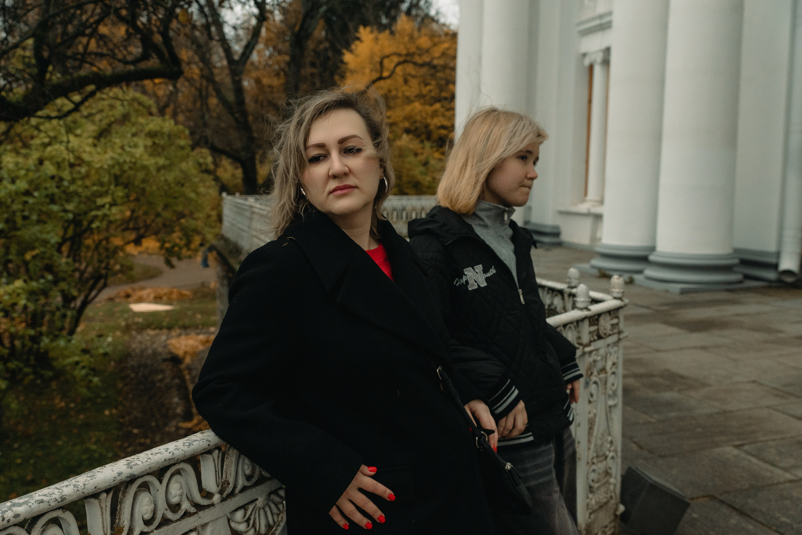 Прогулка с Тамарой и Полиной в ЦПКиО. Портретный и семейный фотограф в Санкт-Петербурге Чугунова Анастасия