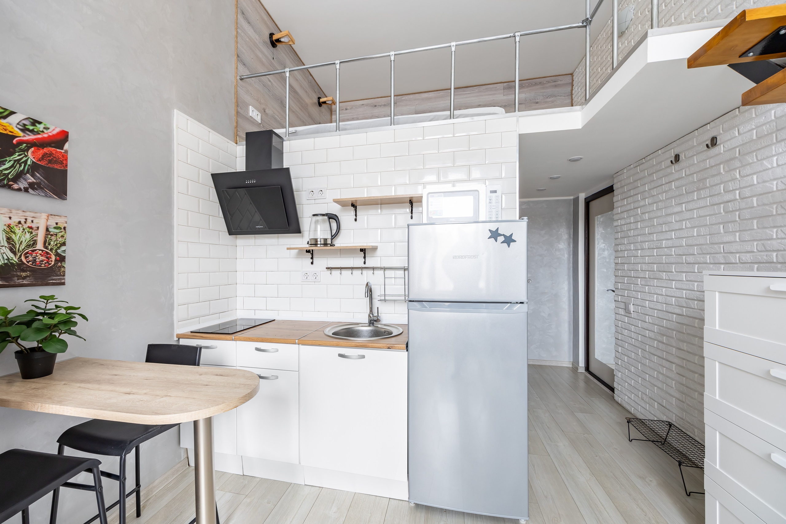 Двухуровневая студия для аренды. Интерьерный фотограф в Москве Сергей Чекмезов