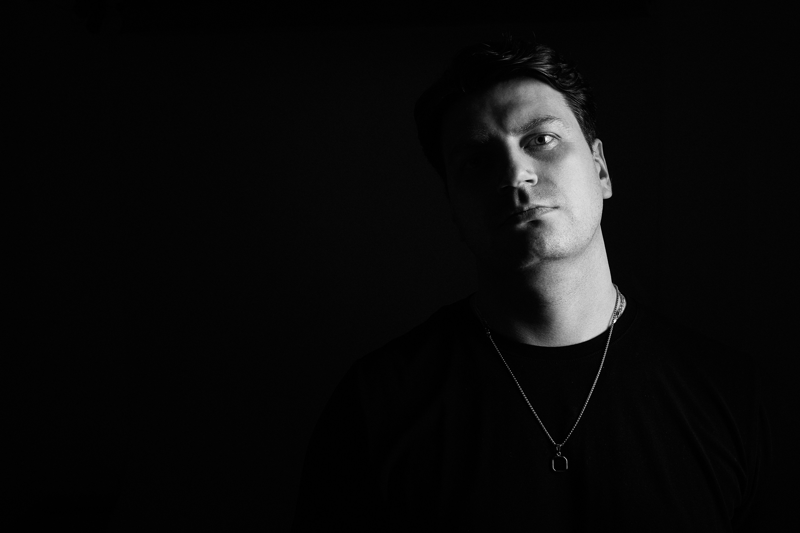 Контент-съёмка для ведущего мероприятий Дениса Егорова