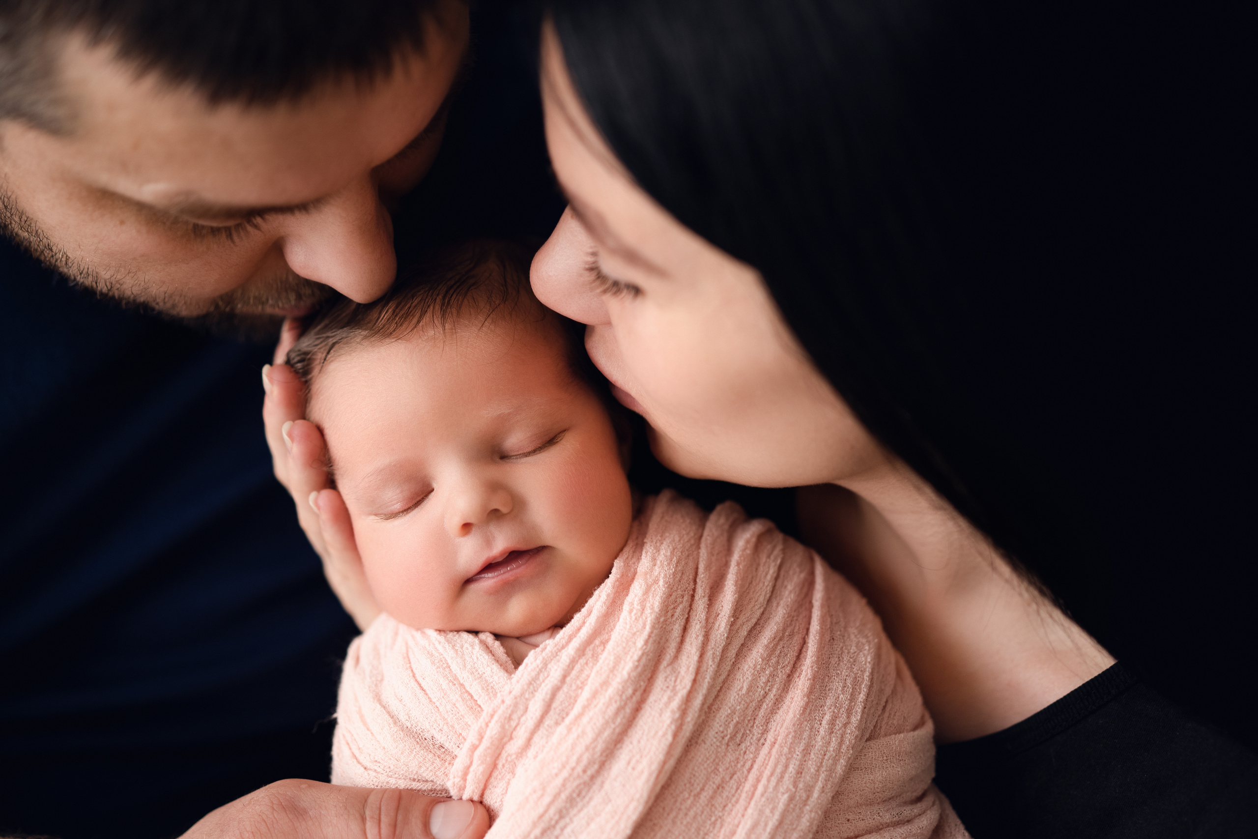 Кира. Фотограф новорождённых малышей в Уфе