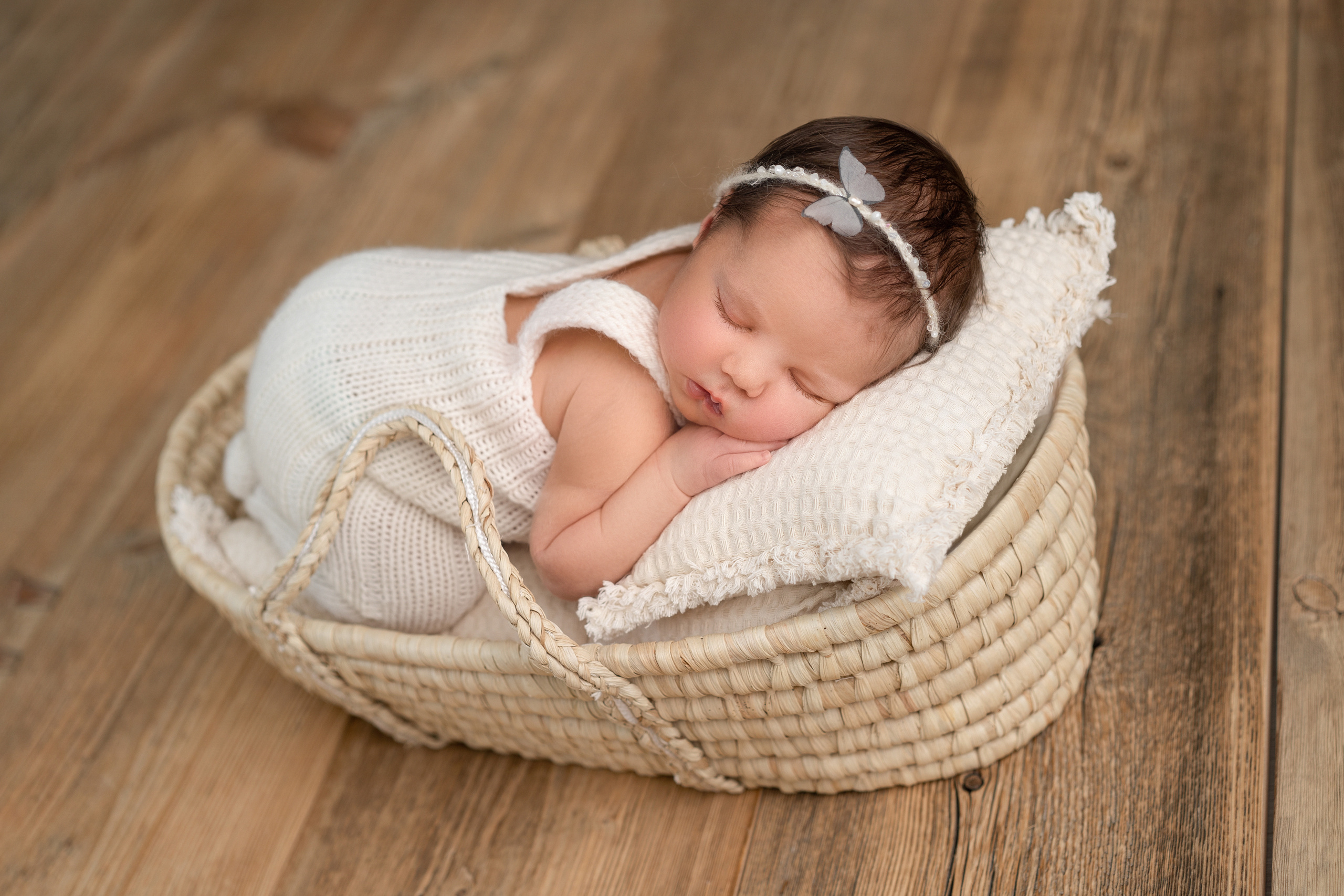 Кира. Фотограф новорождённых малышей в Уфе