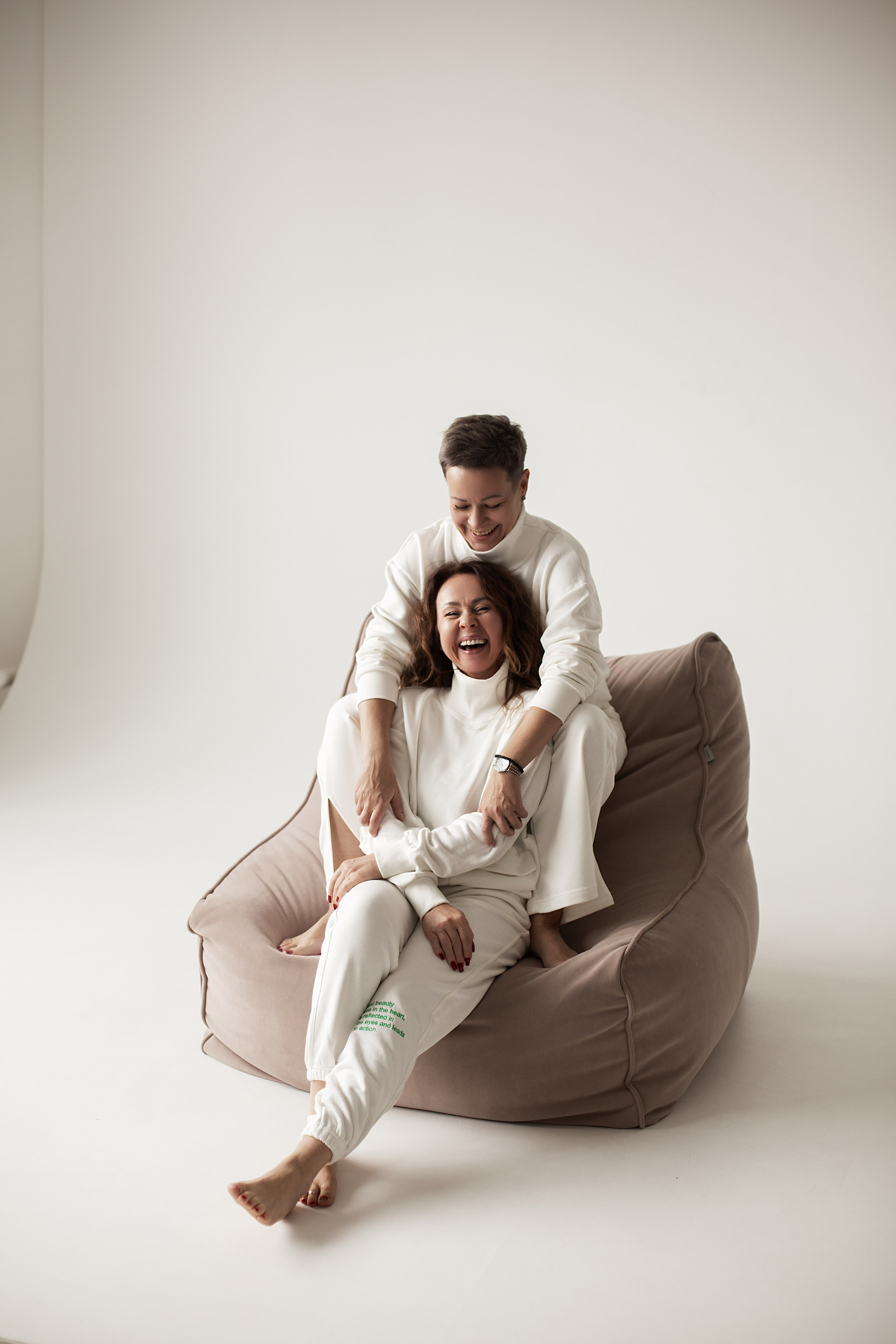 Юлия и Елена. Фотограф Алина Кучумова