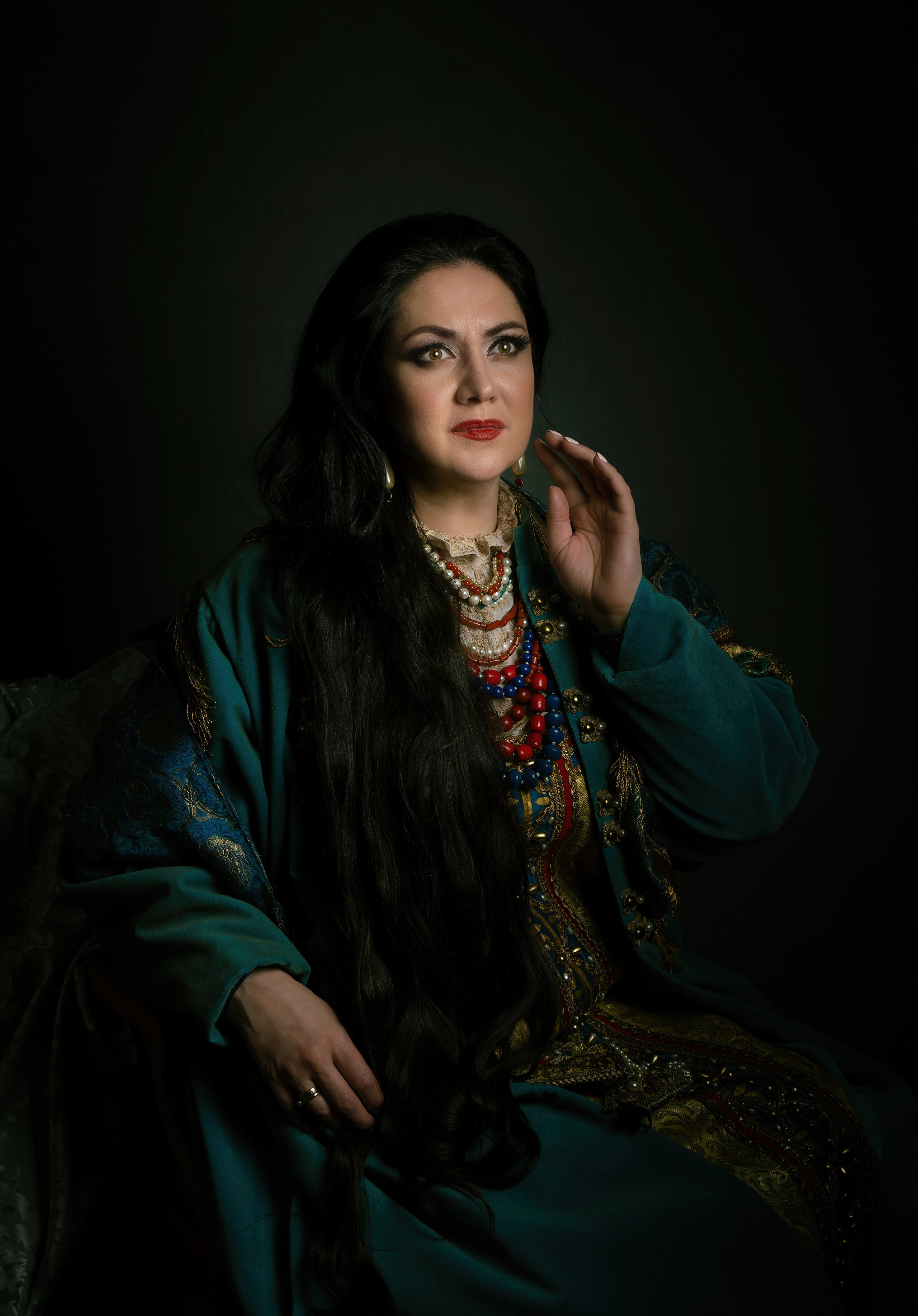 Меццо сопрано Агунда Кулаева. Oles Paritskiy