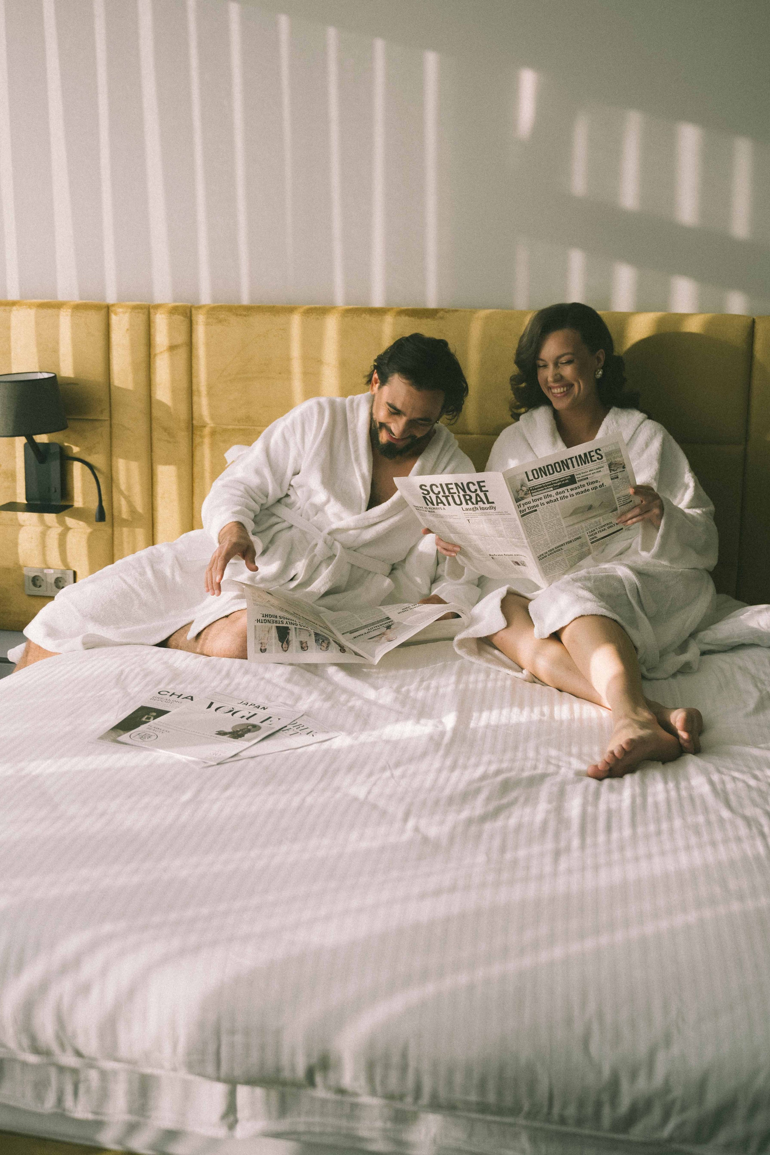 Не надевая маски