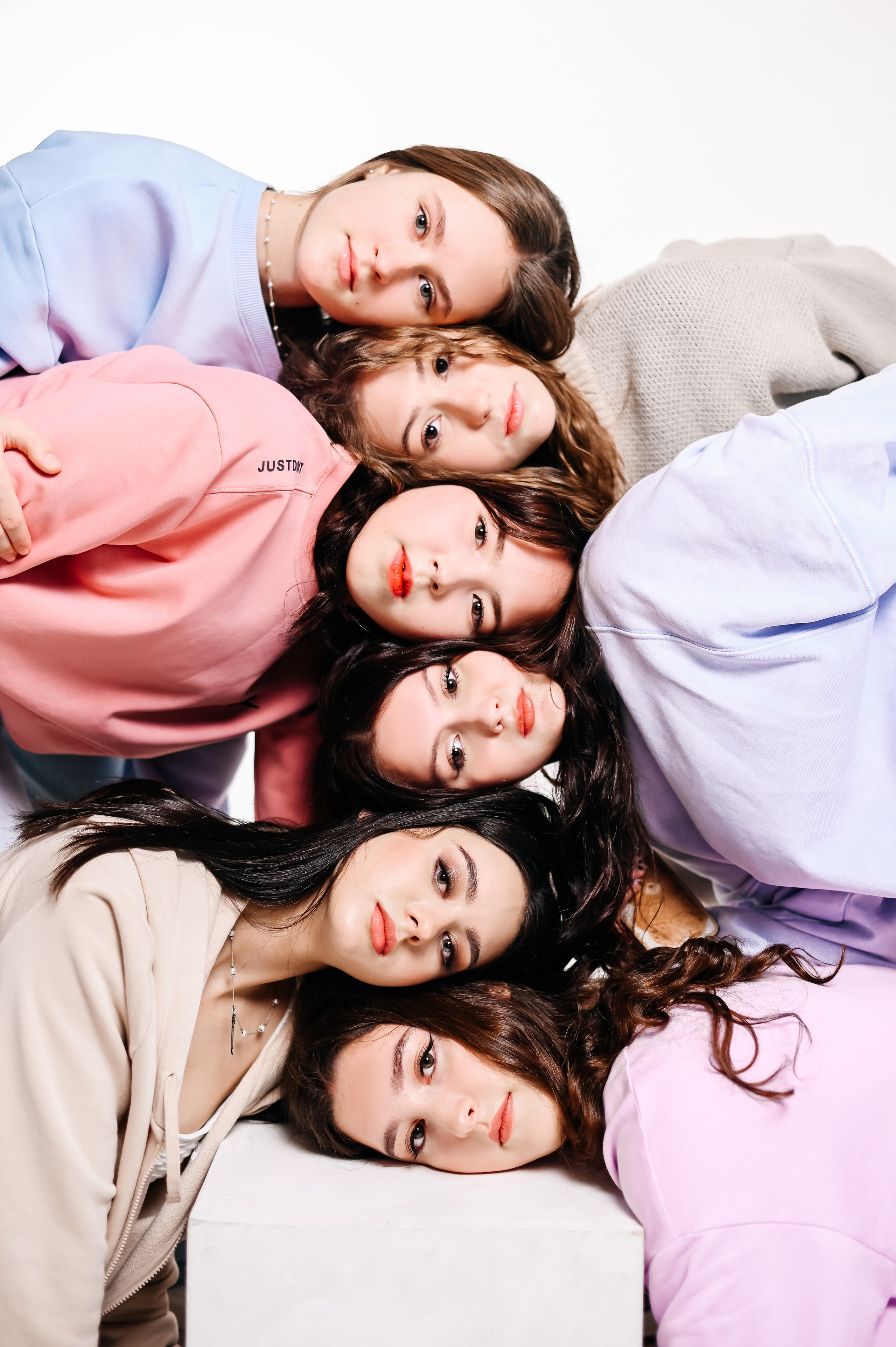 Общие кадры. Школьный фотограф Надежда Шамрай, креативные альбомы