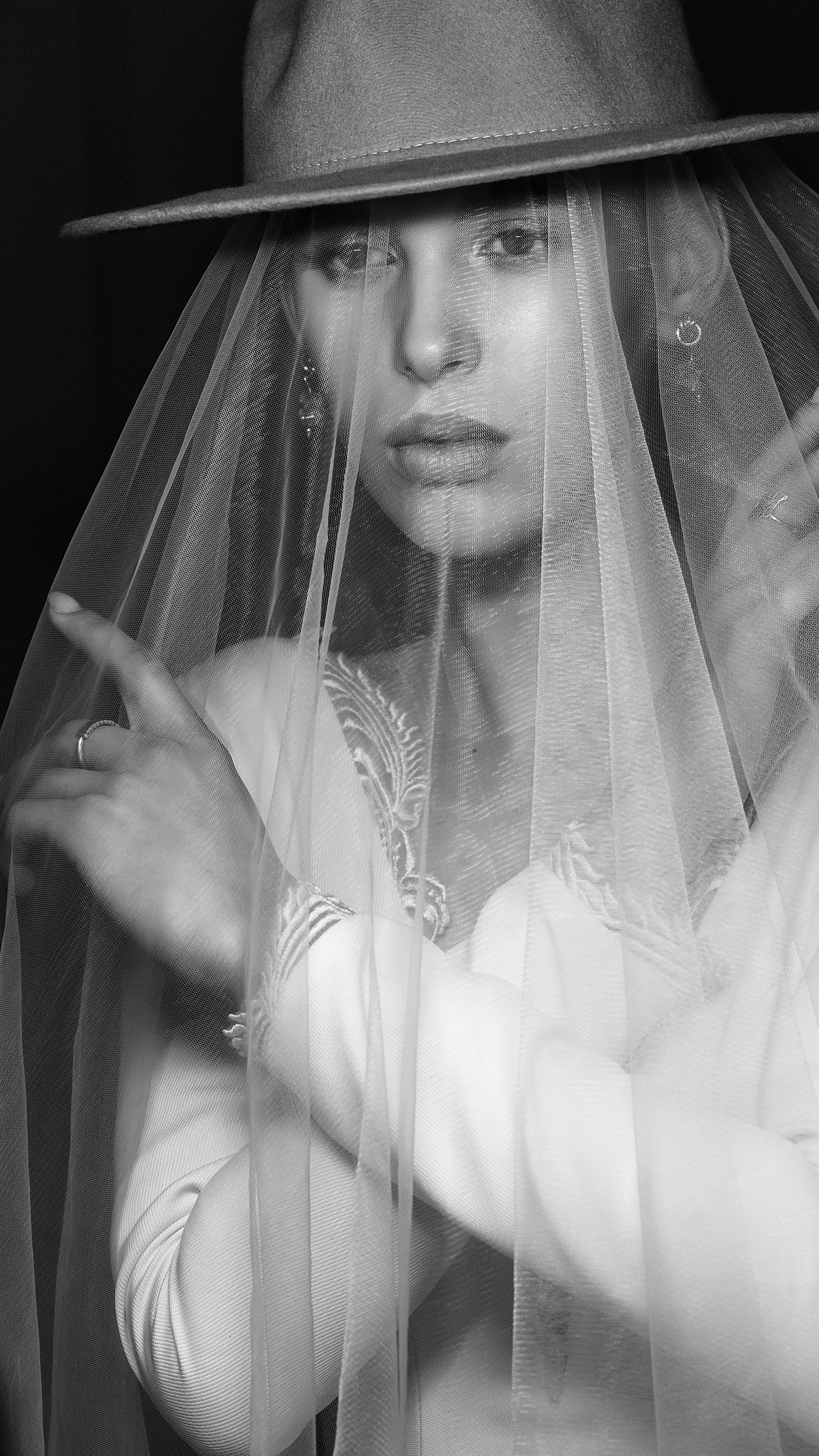 Свадебная фотосессия в Иваново и Москве. Свадебный фотограф в Иваново Гитарина Черняева