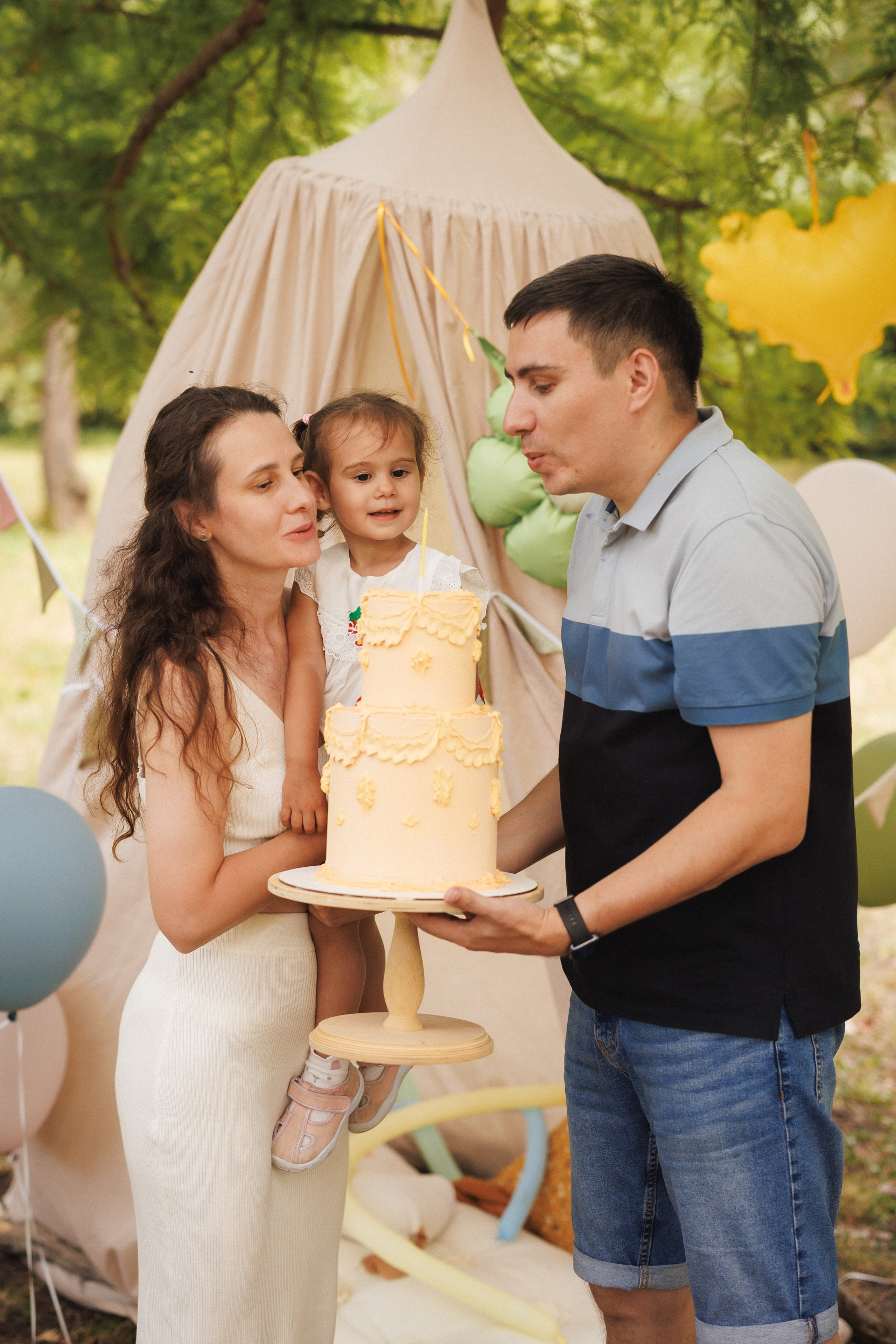 Детская, семейная фотосессия для именинников в парке, город Краснодар. Семейный и детский фотограф в Краснодаре Анна Трашкова