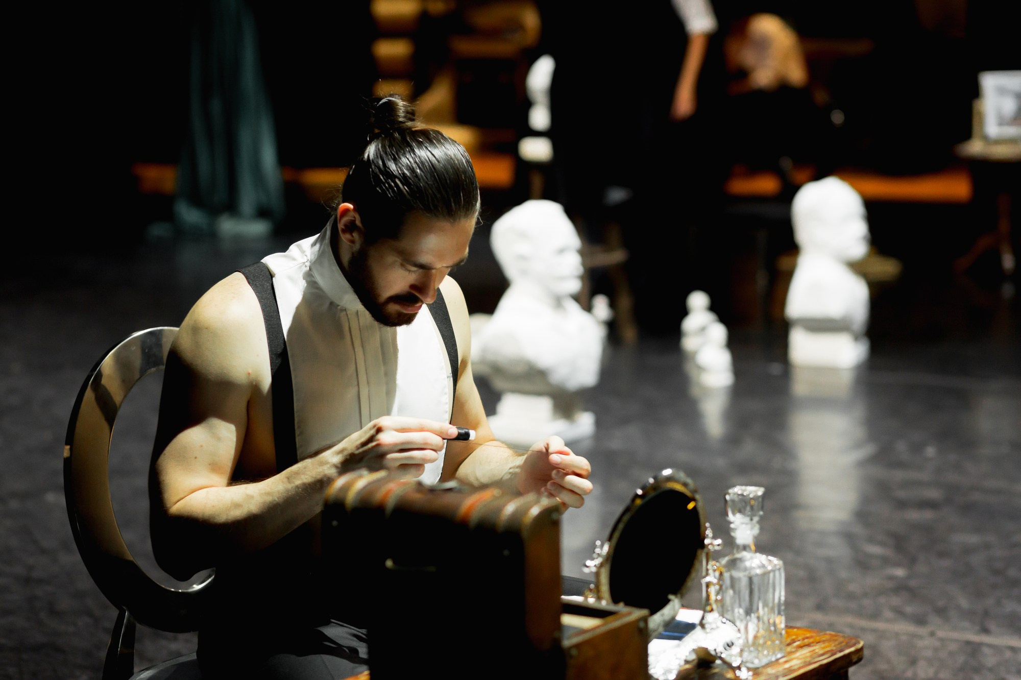 Спектакль Приглушенные голоса в Театре Эрмитажа (+репетиция). Семейный и портретный фотограф в Санкт-Петербурге Андрей Воробьев