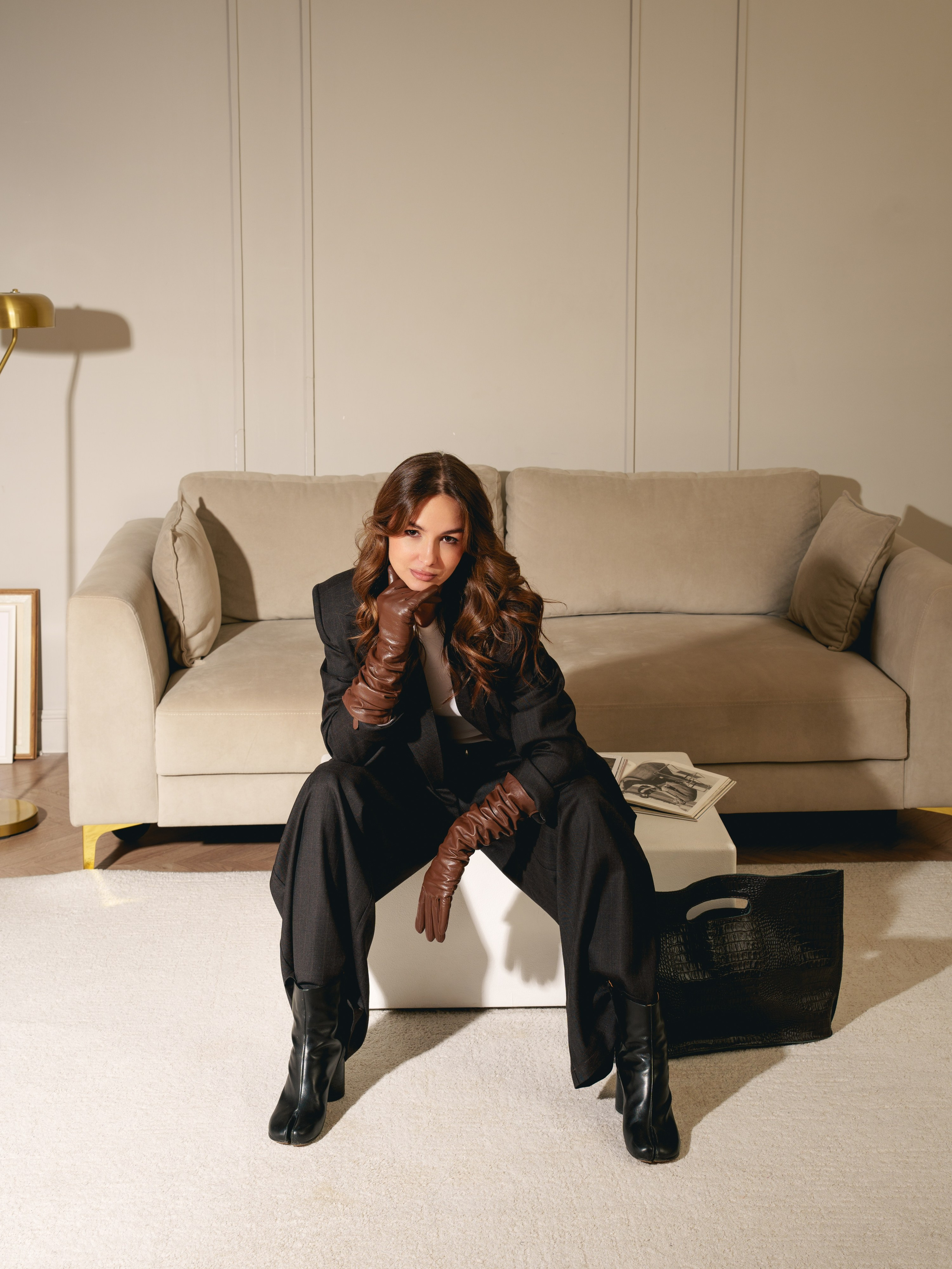 Каталог в интерьере. Иван Упоров — фотограф, рилсмейкер чебоксары