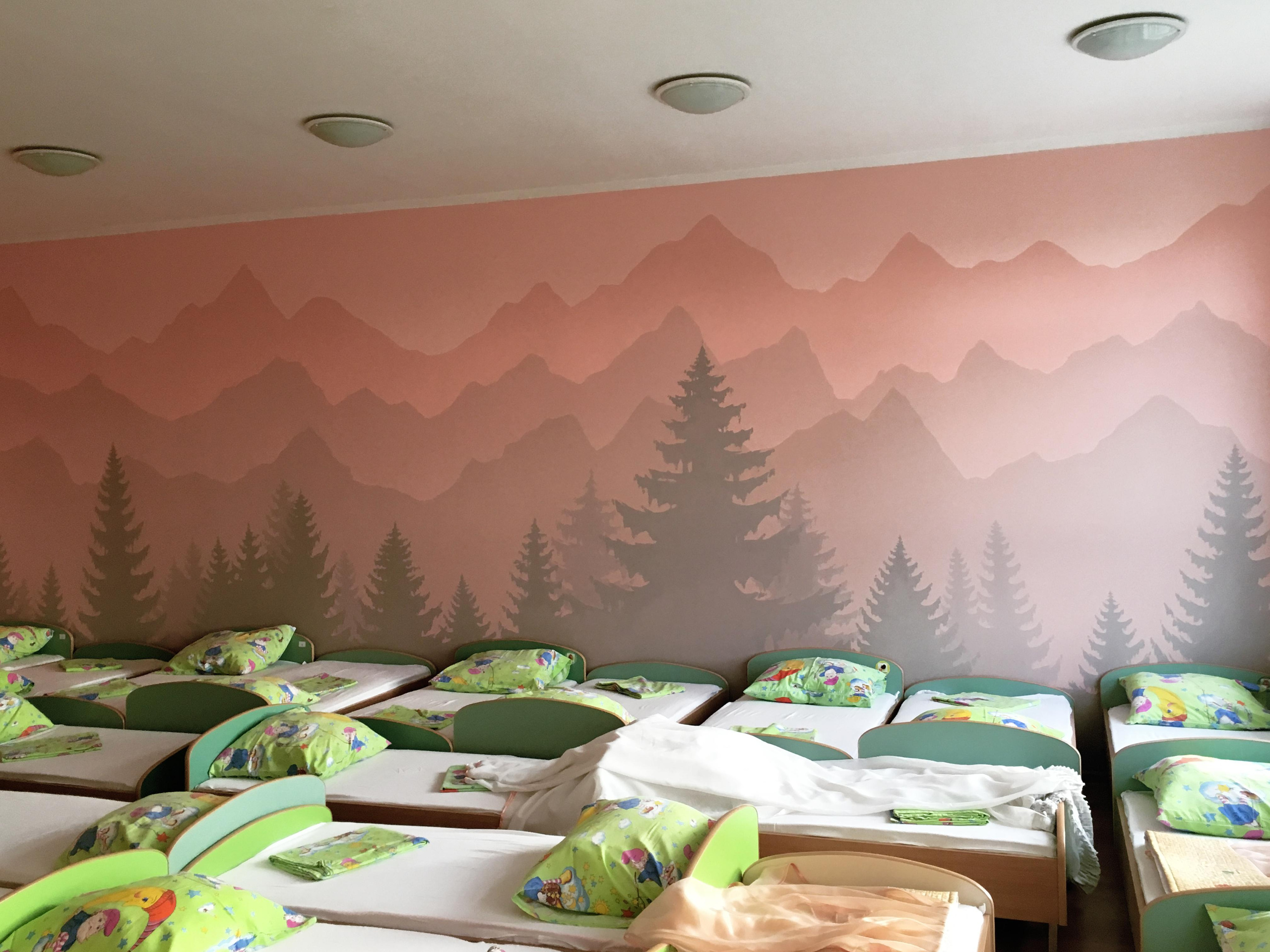 Детский благотворительный проект. Стены с душой