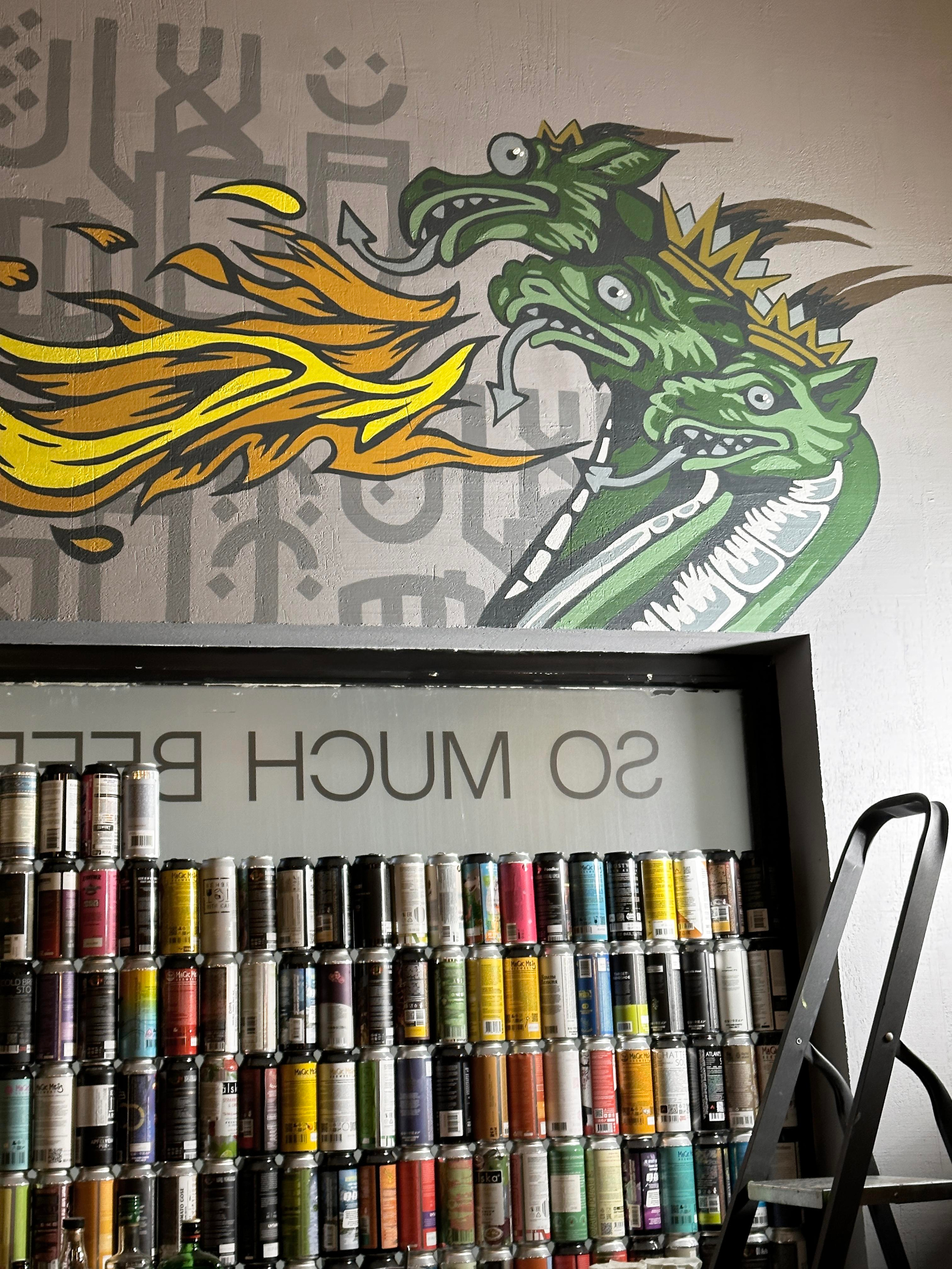 Бар ONTAP Севкабель порт. Стены с душой