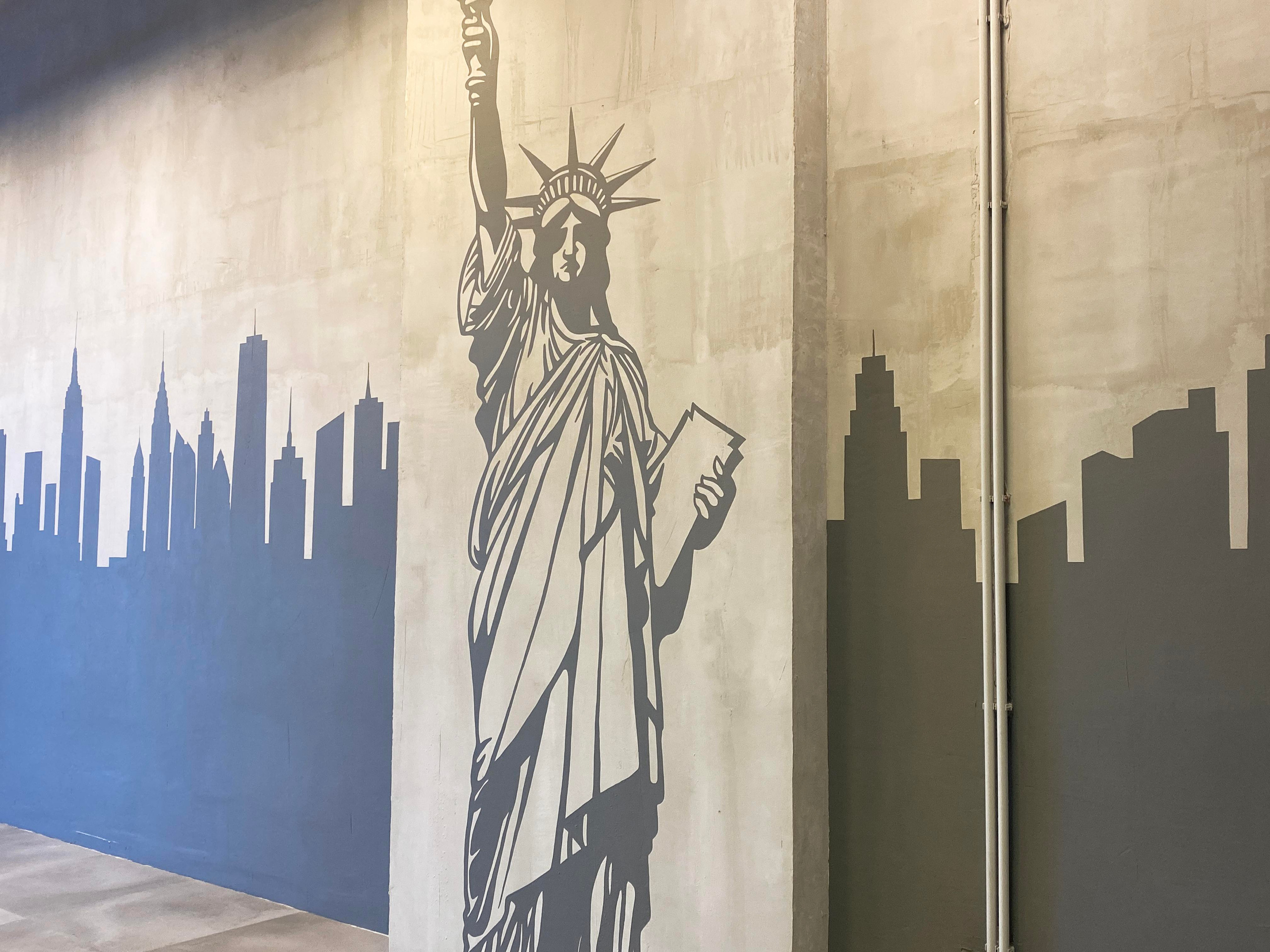 Docklands PAGE New York. Стены с душой