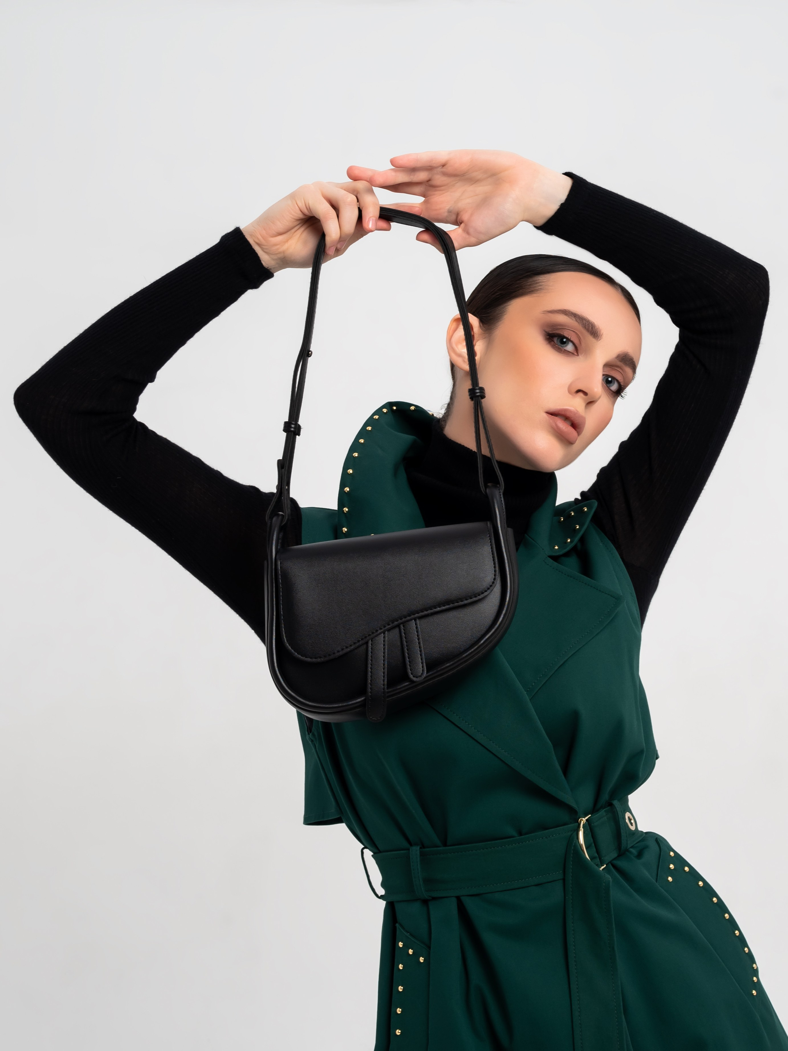 Оксана К. Экскл. Фото и видео продакшн в Москве — съемка для брендов и маркетплейсов