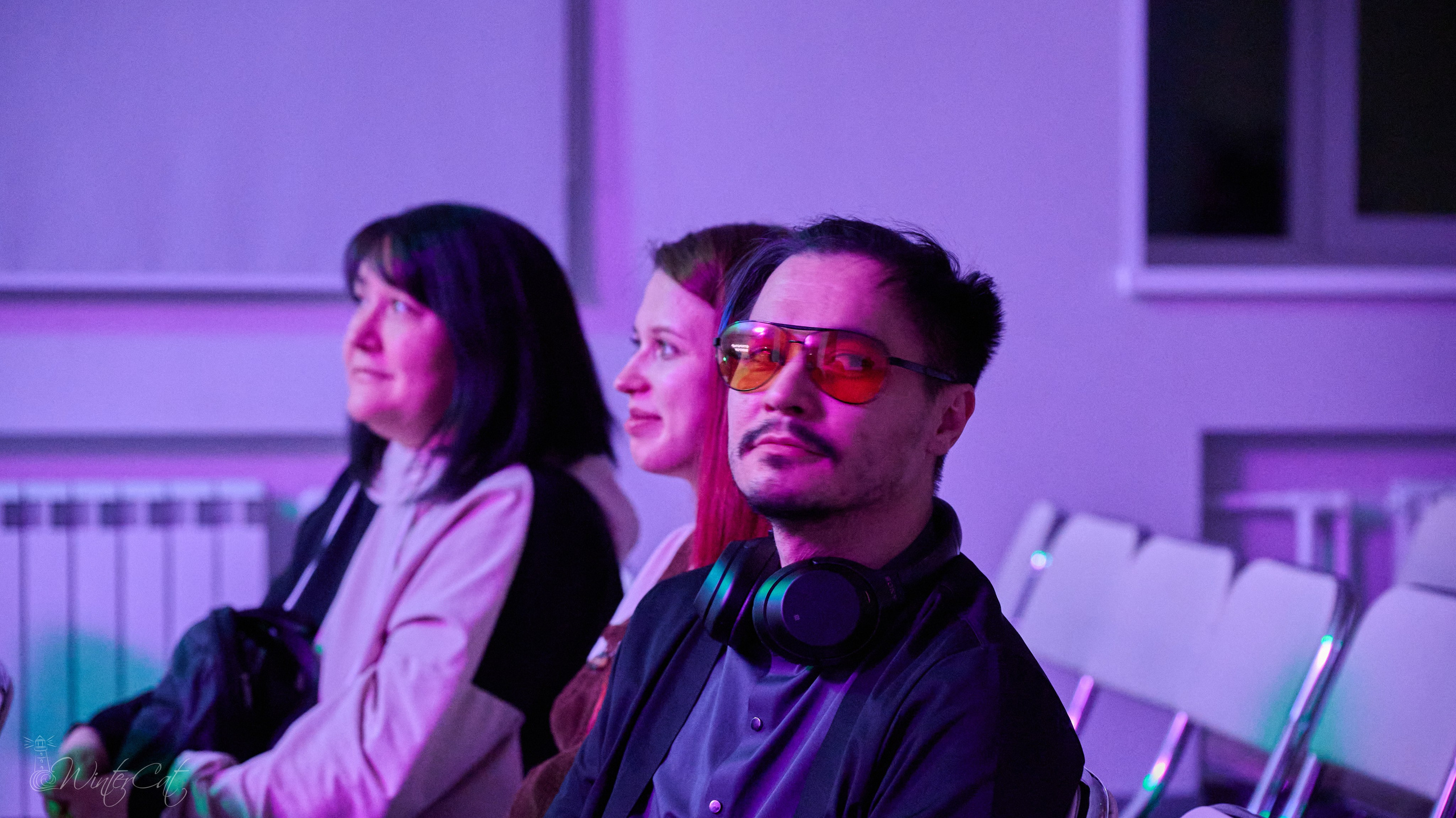 Открытый микрофон. Портретный и репортажный фотограф в Магадане Андрей Нефедов WinterCatPhoto