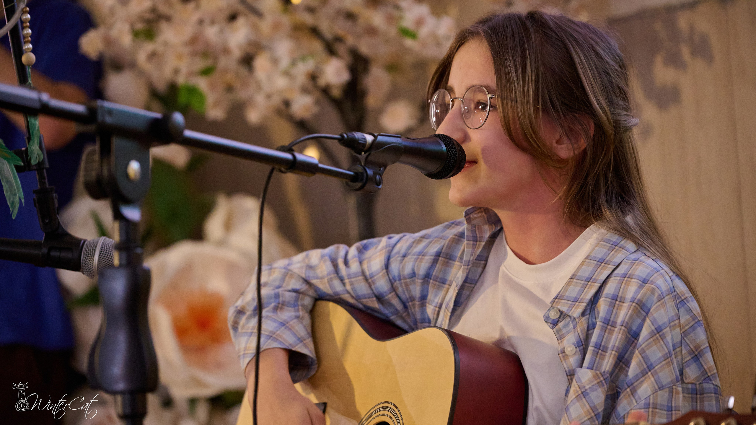 Тёплый Вечер (18.04.26 Чайка). Портретный и репортажный фотограф в Магадане Андрей Нефедов WinterCatPhoto