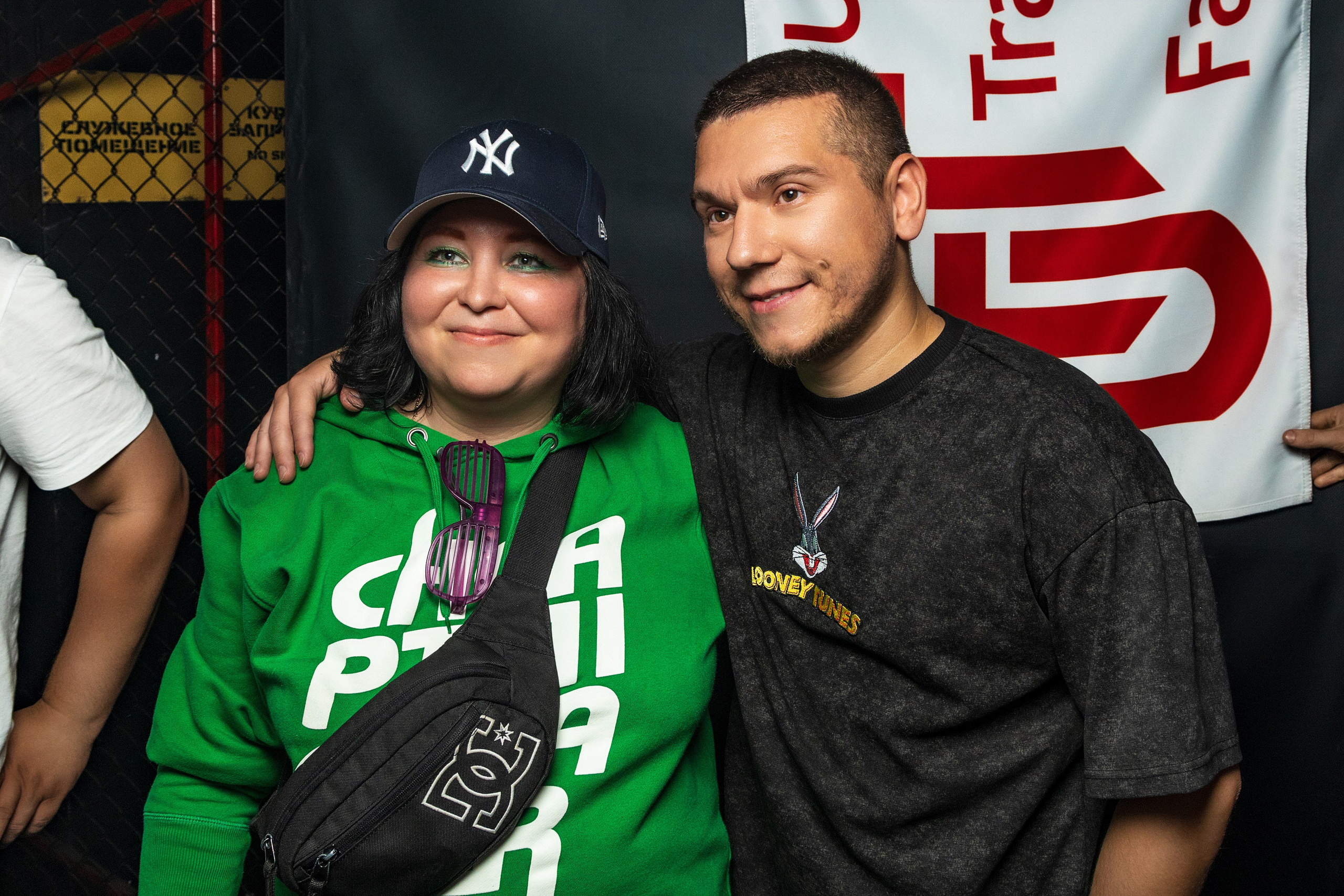 System Reality: Glow! в клубе Фабрика, Екатеринбург. Репортажный фотограф Екатеринбург | Яркий, качественный репортаж | Концерты, клубы, репортаж, праздники, корпоративы