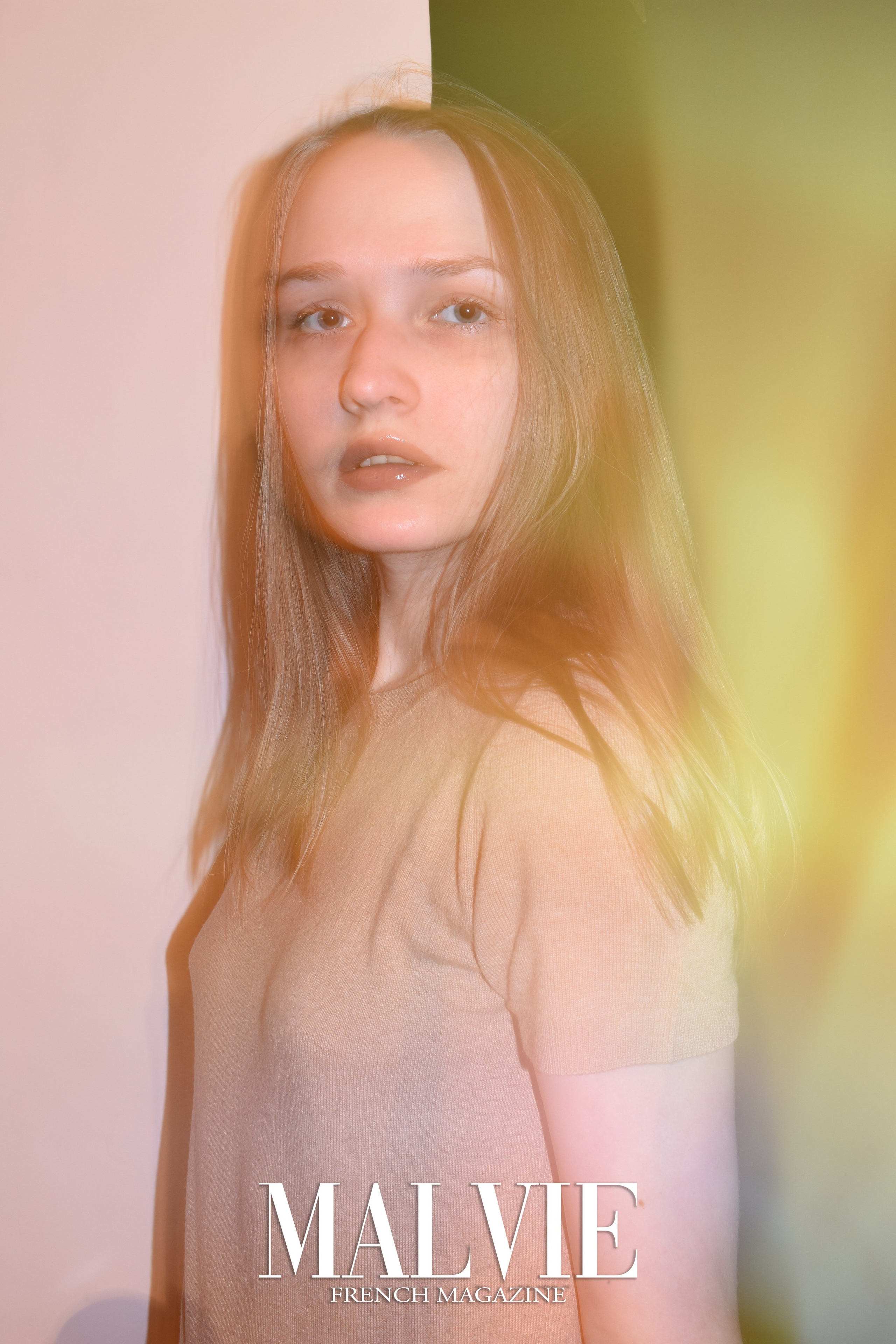 MALVIE BEAUTY French Magazine, Issue 68 Self portrait LIght painting 