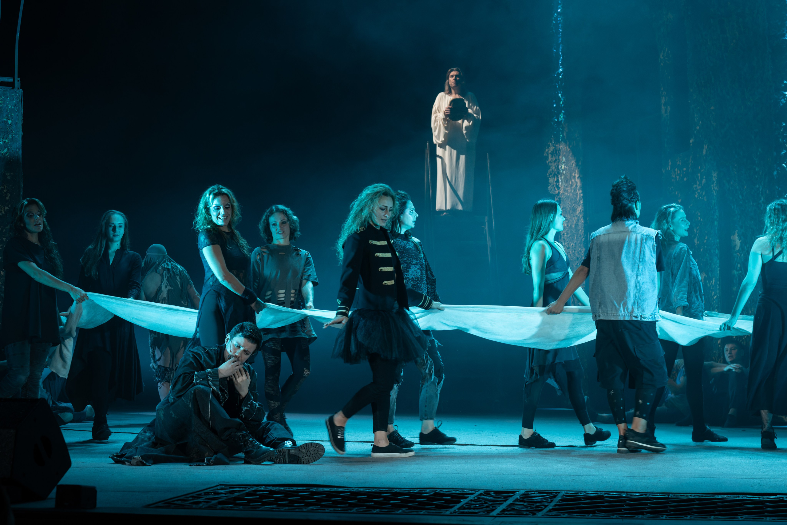 Театр Моссовета: Иисус Христос Супервезда — 35 лет на сцене. Сайт фотографа Сергея Абрамова