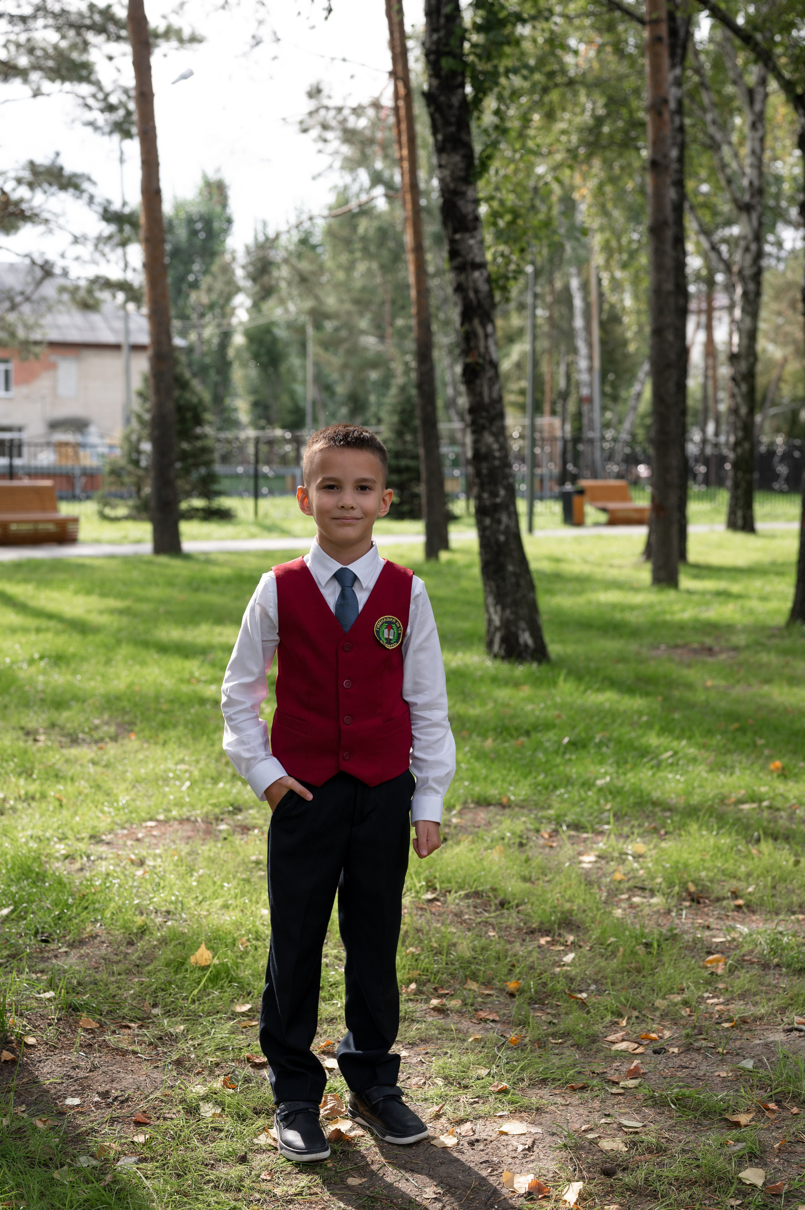 1 сентября 16 гимназия 2 класс (линейка + в классе+ на улице). Фотограф новорожденных, семейный детский в Тюмени Татьяна Морозова