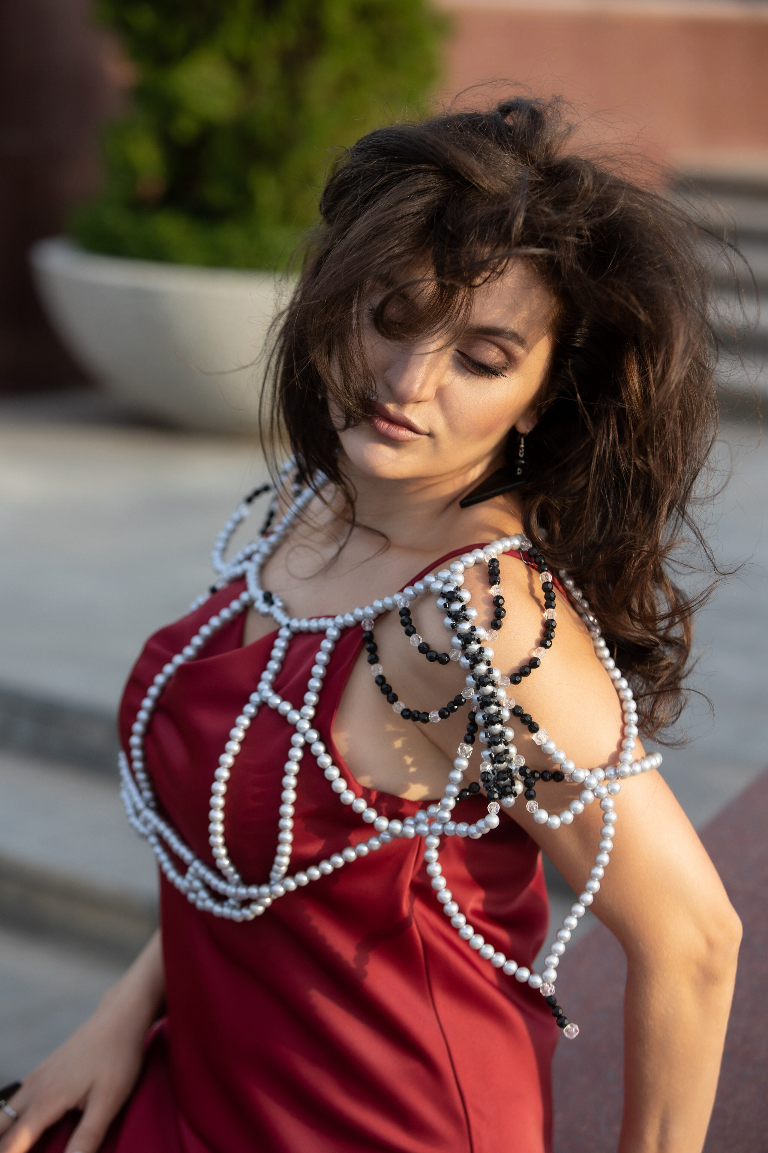 Фотосессия для Кристины в украшениях ручной работы Анны Максаковой. Фото для рекламы. Фотограф в Астрахани Айлет Утегенова