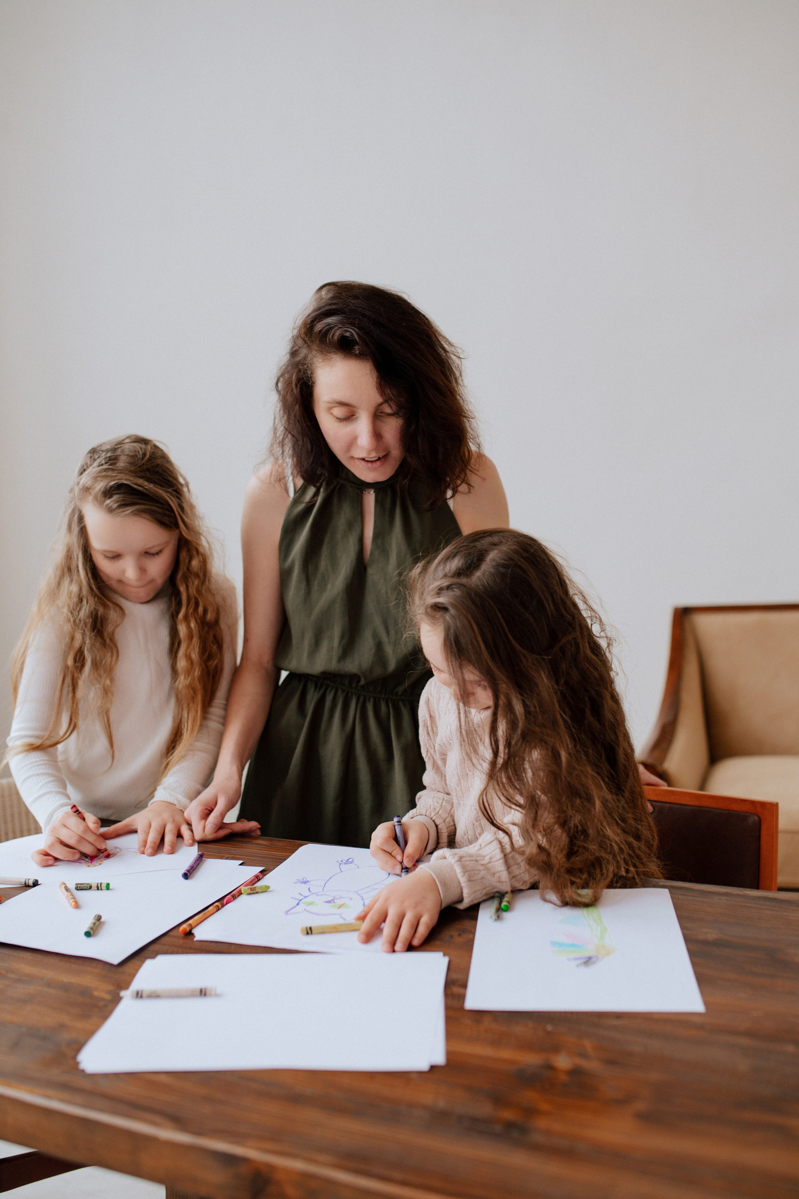 Мама и дочки. Фотограф Светлана Васильева