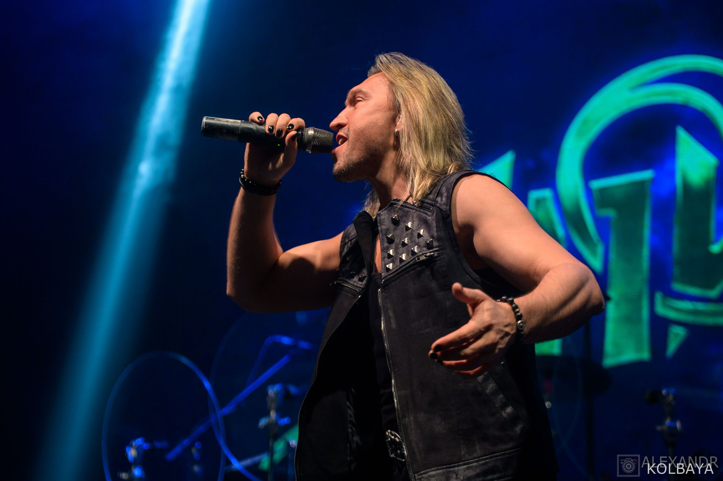 Эпидемии 29 лет — концерт в день рождения. Концертный и театральный репортажный фотограф в Москве Александр Колбая