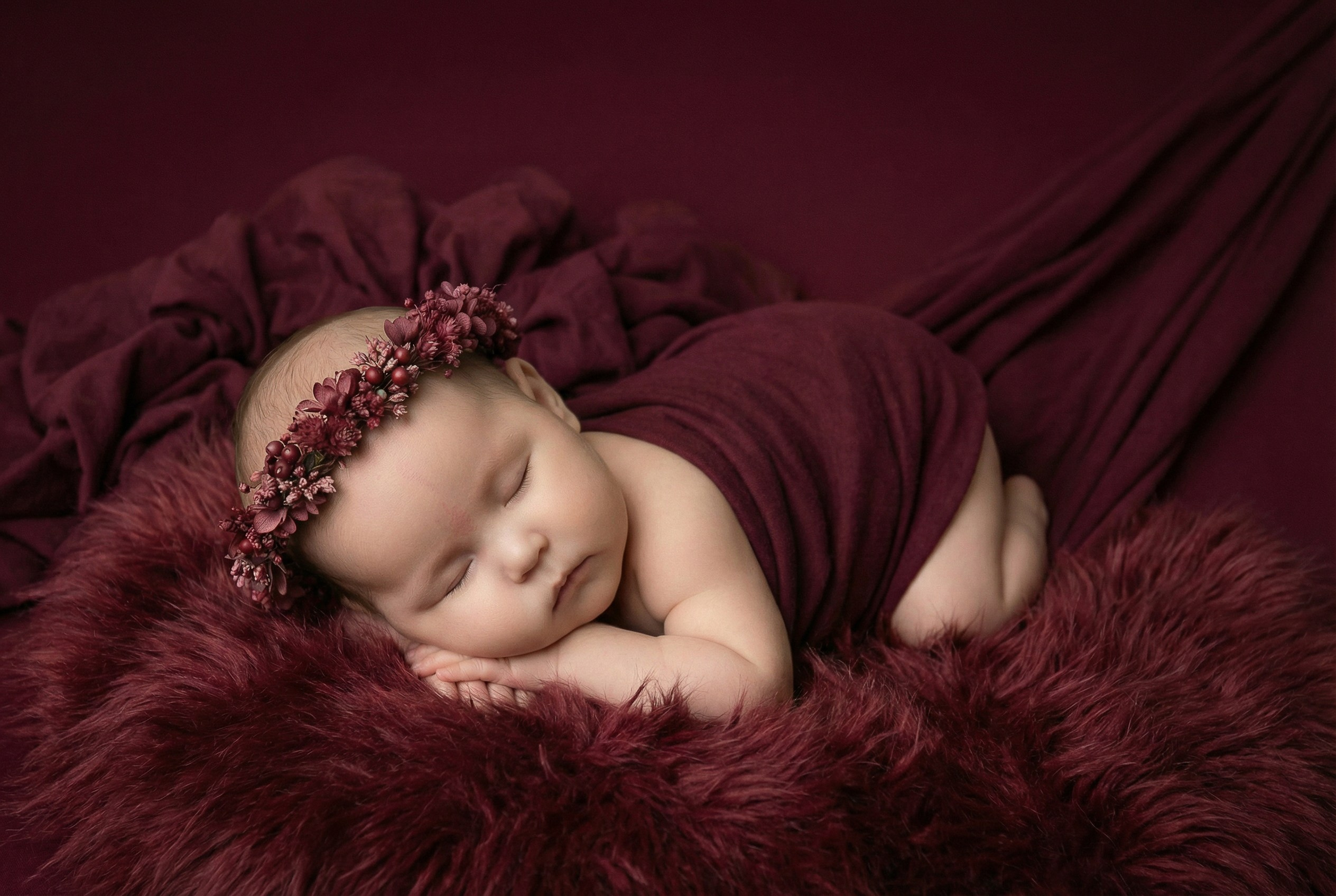 Фотосессия новорожденных. Свадебный, семейный фотограф. Выпускные альбомы в Коченёво / Новосибирск. Наталья Байкуш