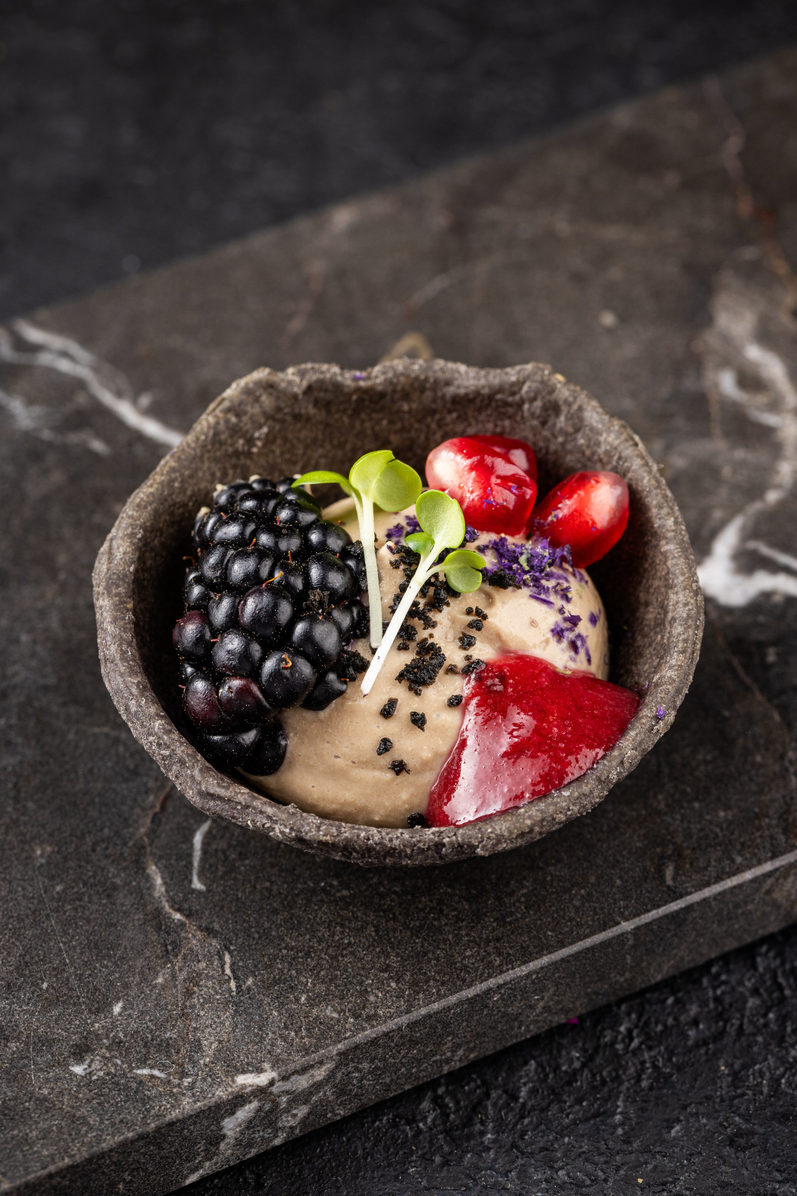 Первая кейтеринговая. Фудфотограф, фудстилист и сет дизайнер в Москве Алена Синицына