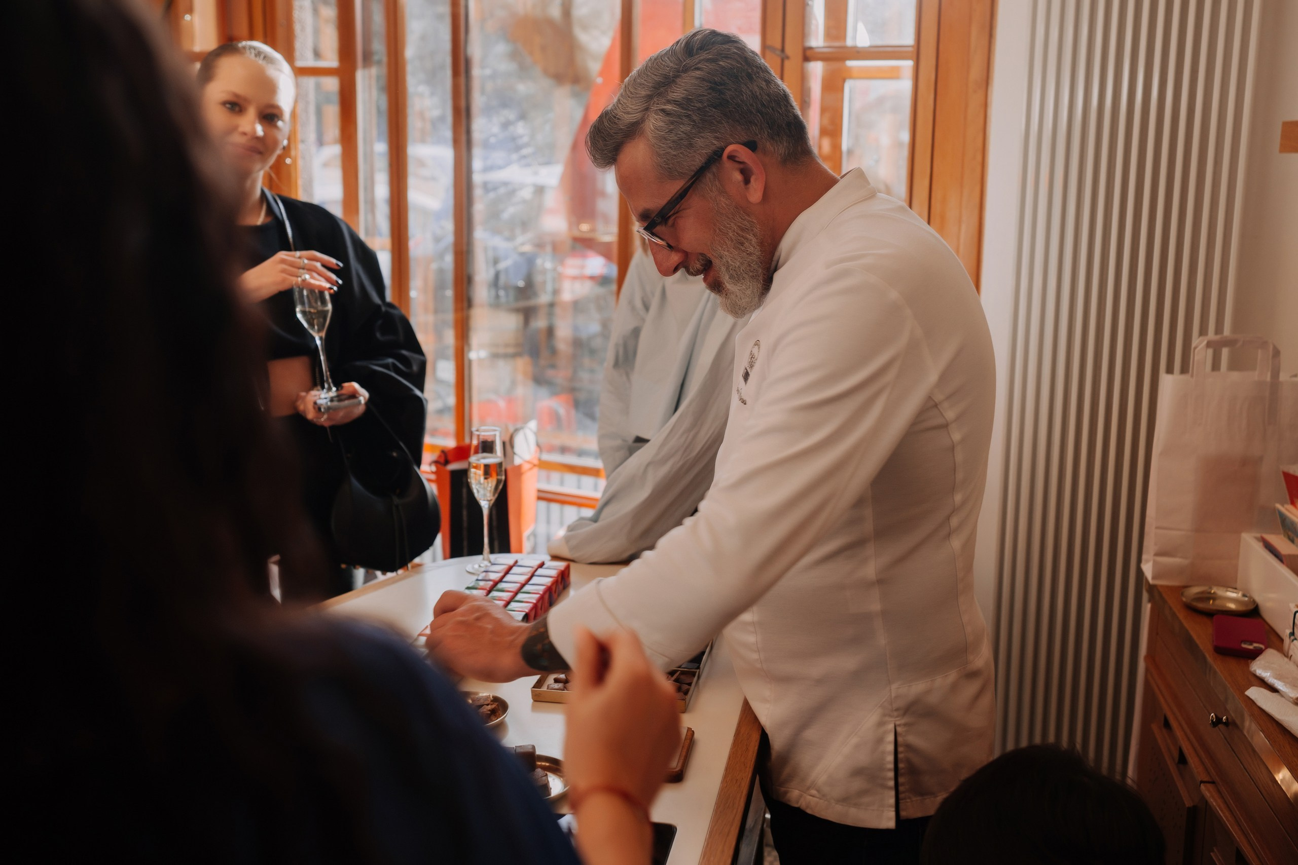 Презентация конфет Счастье. Night2Day Санкт-Петербург