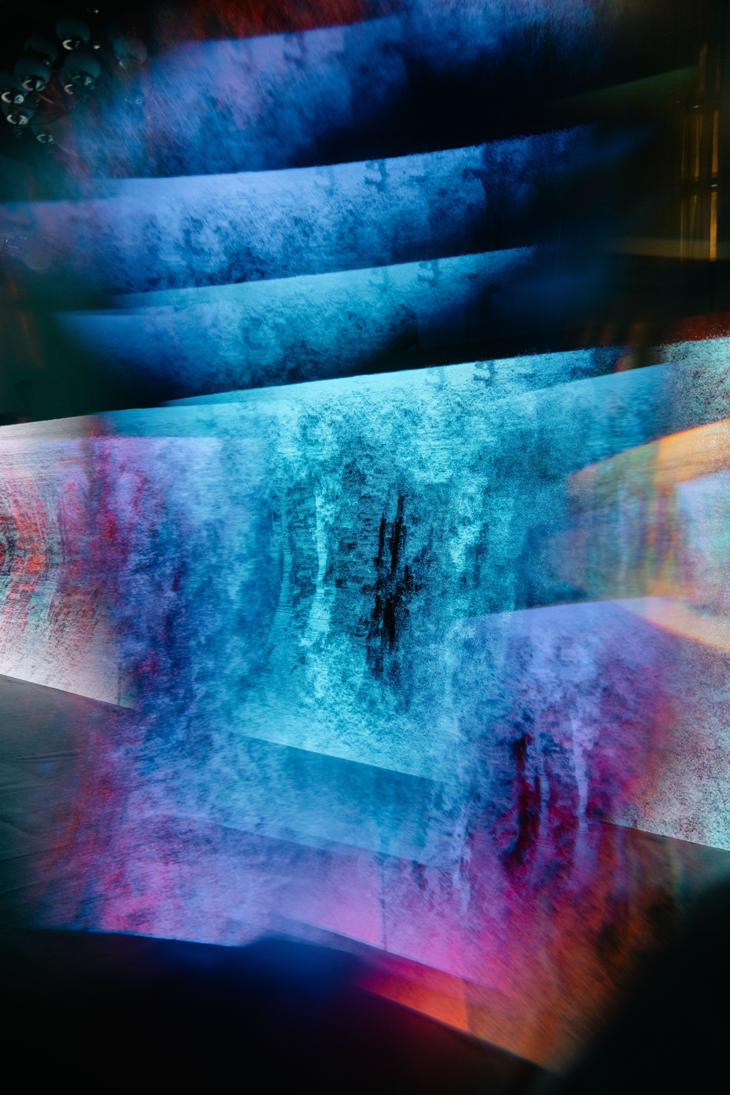 НУР. Инсталляции / 2025. Саша Копылов, фотограф в Казани