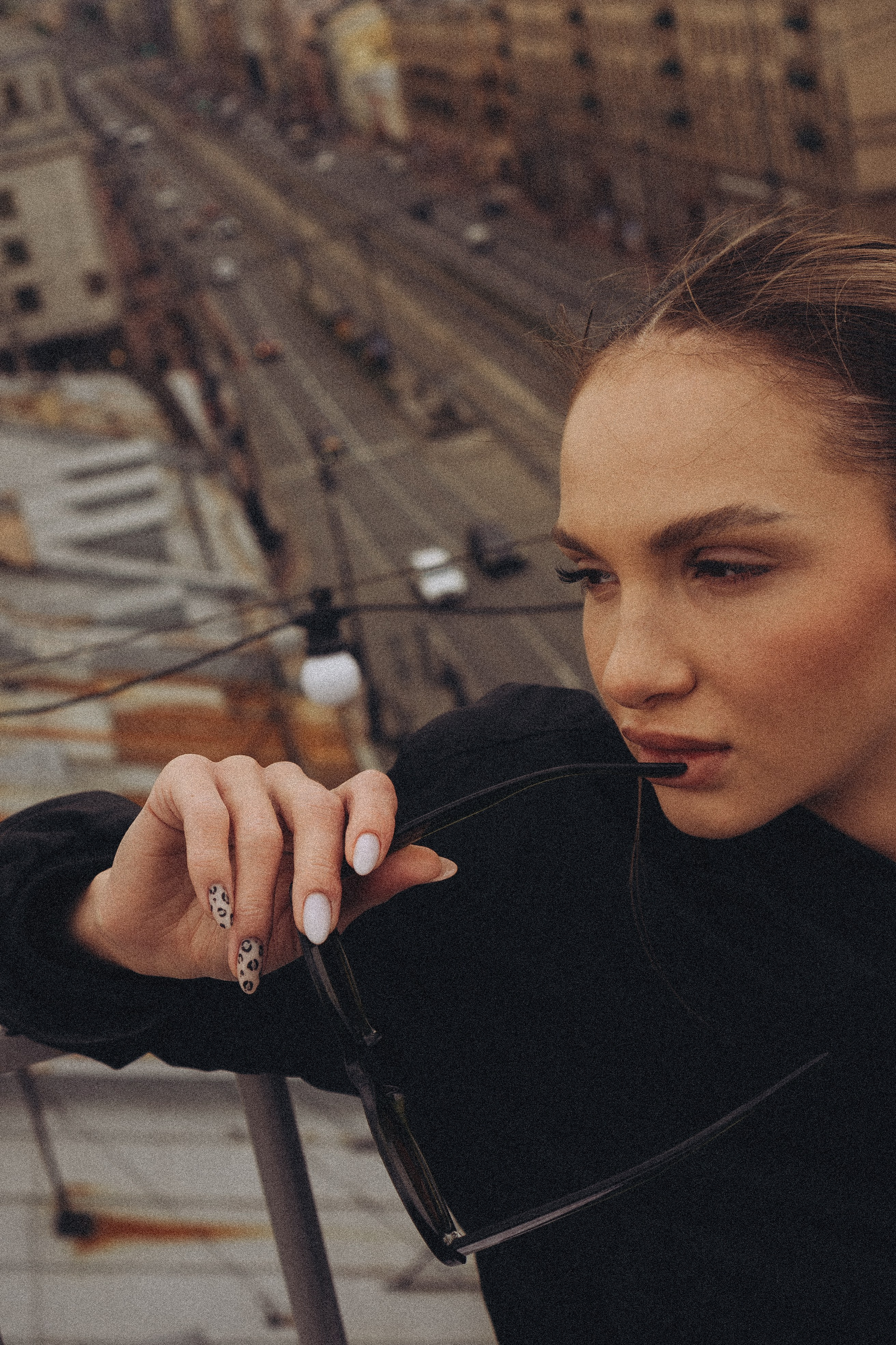 МЫ ГУЛЯЛИ ПРО КРЫШАМ ПИТЕРА. Профессиональный фотограф, Санкт-Петербург — Виктория Богомолова