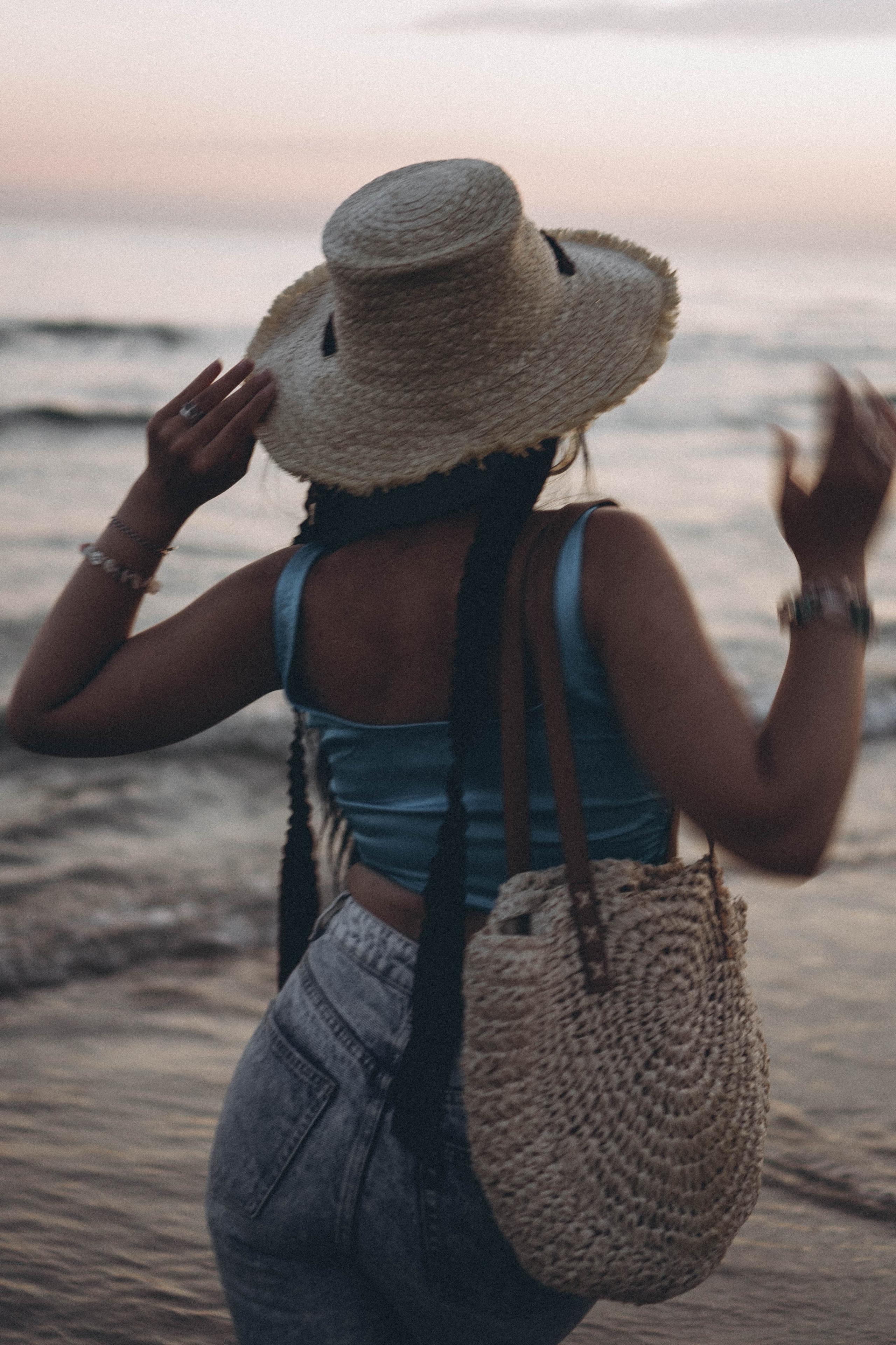 Июльский вечер на берегу черного моря. Профессиональный фотограф, Санкт-Петербург — Виктория Богомолова