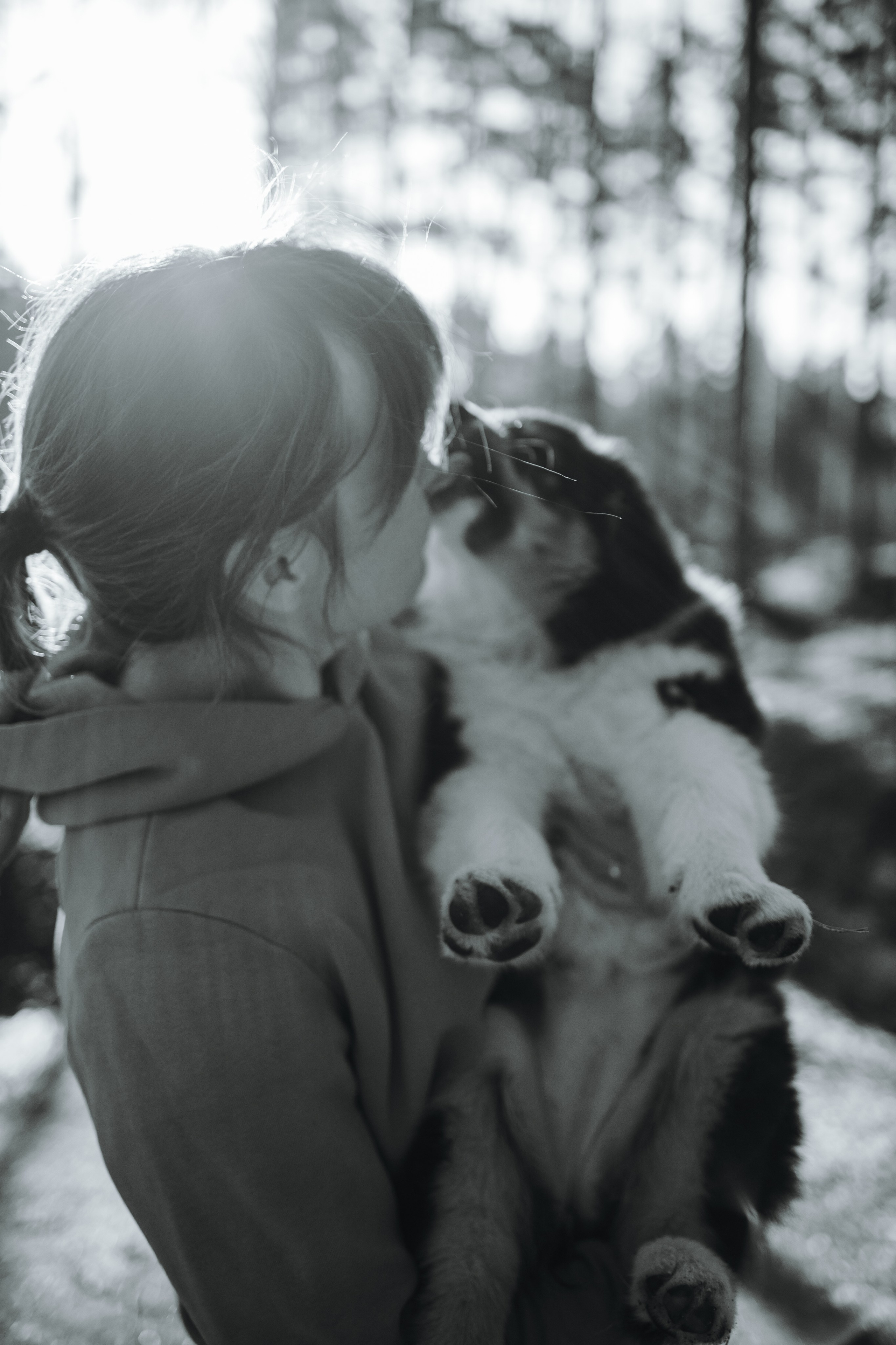 Ира и Шмель. Фотограф — Анималист | Санкт-Петербург