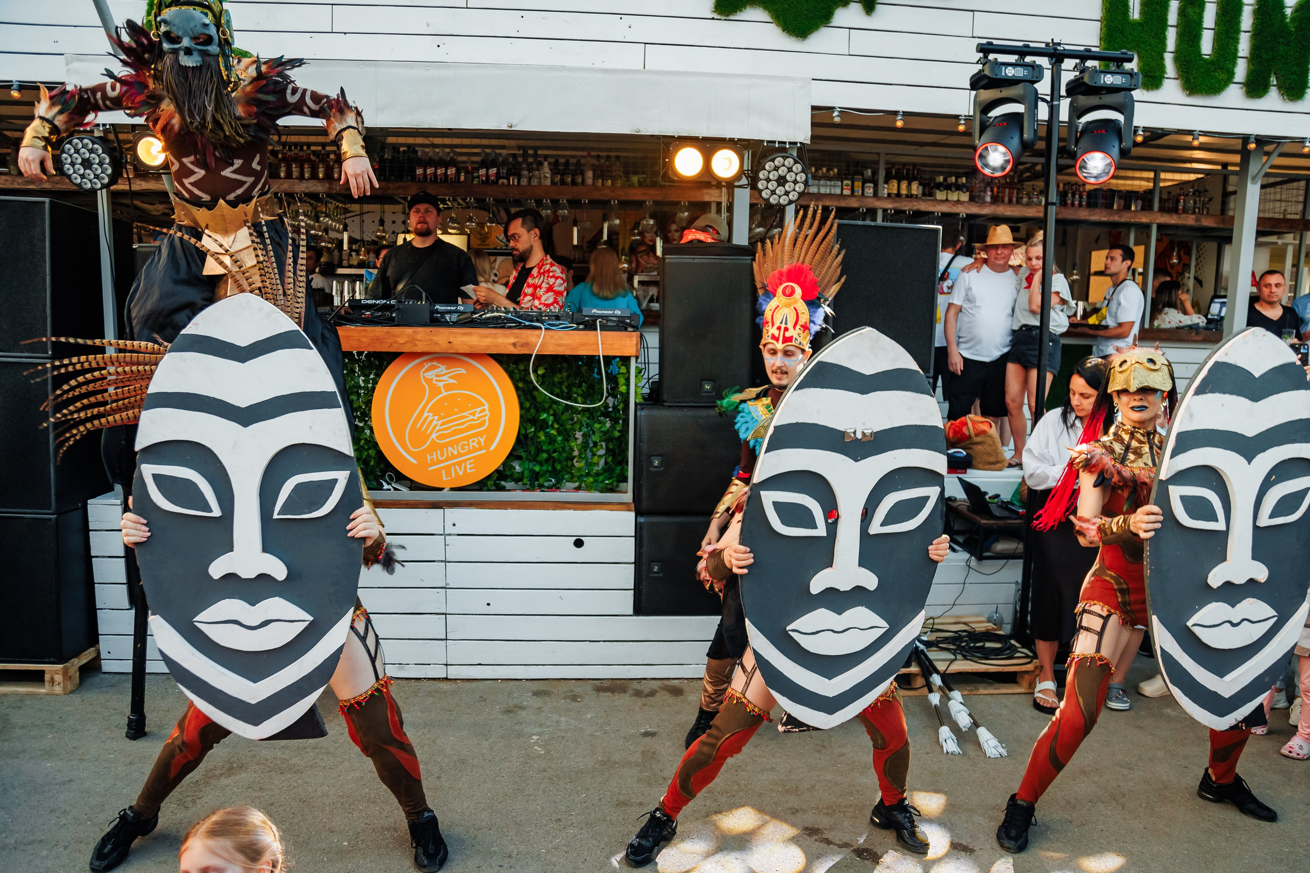 Открытие сезона в HUNGRY BIRD_Симеиз_Крым_14.06.2025. Аминов Руслан | Фотограф