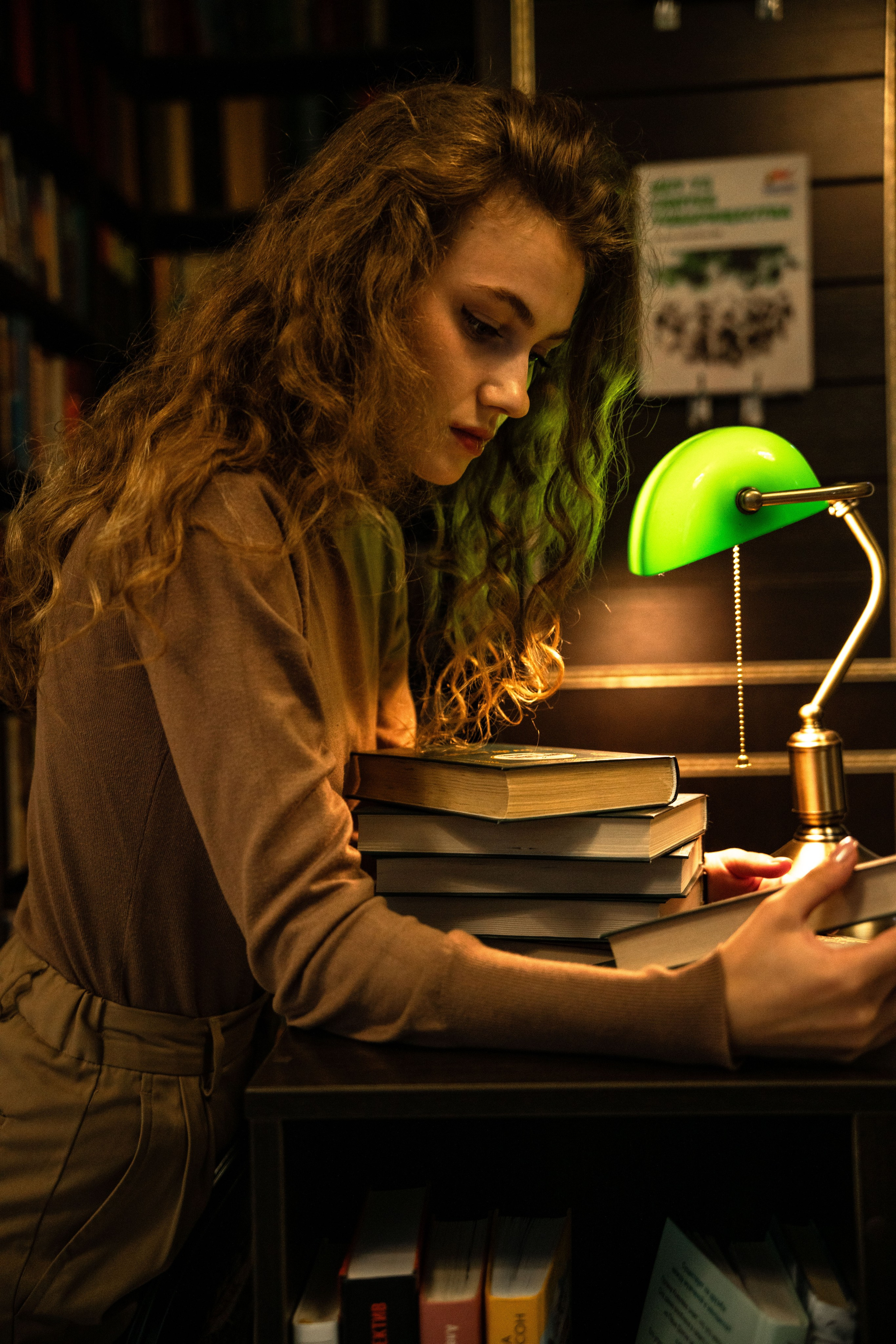 В библиотеке. Семейный фотограф в Омске Александра Яровикова