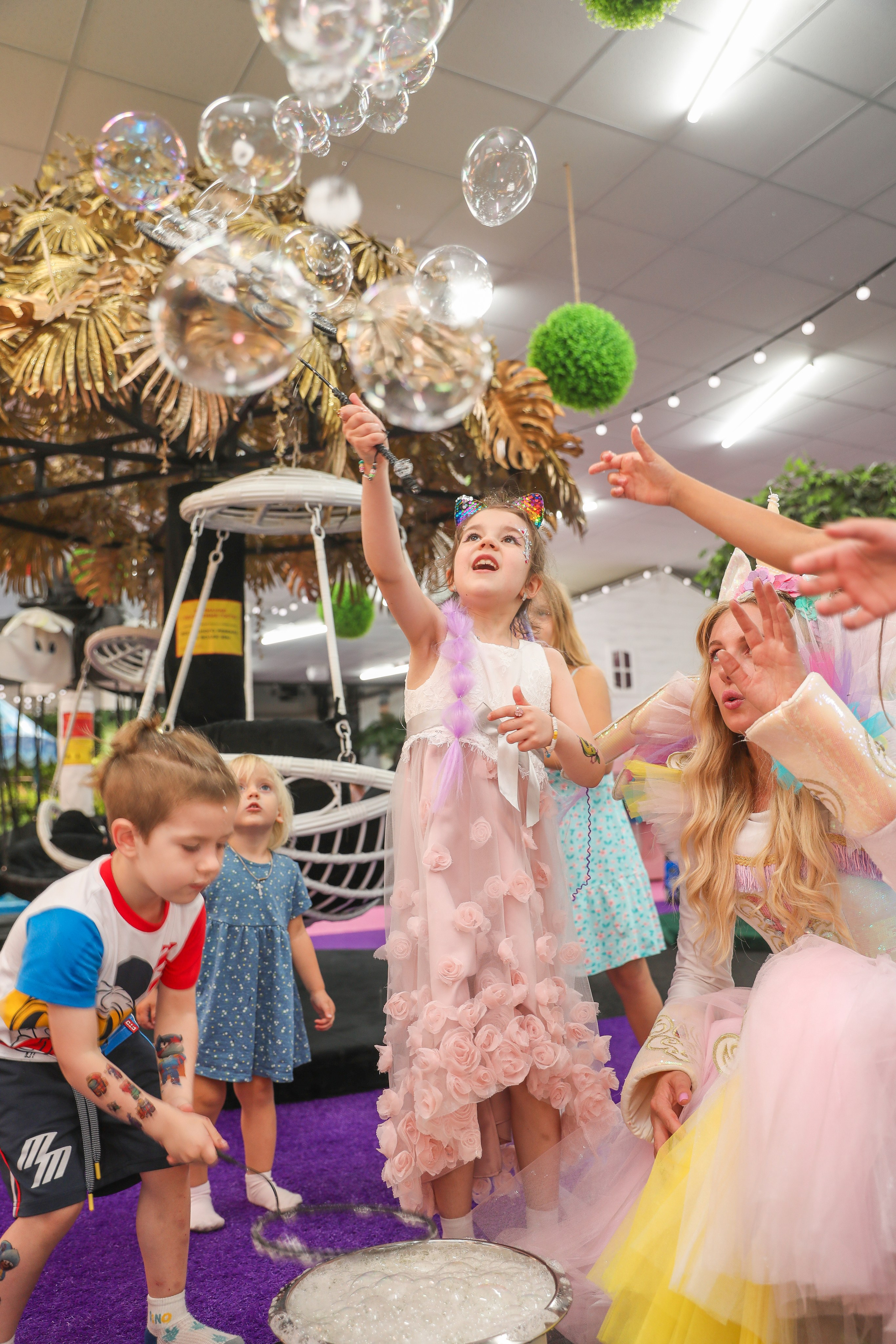 ДЕТСКИЕ МЕРОПРИЯТИЯ. Photographer Viktoriya Markushina «My world throug»