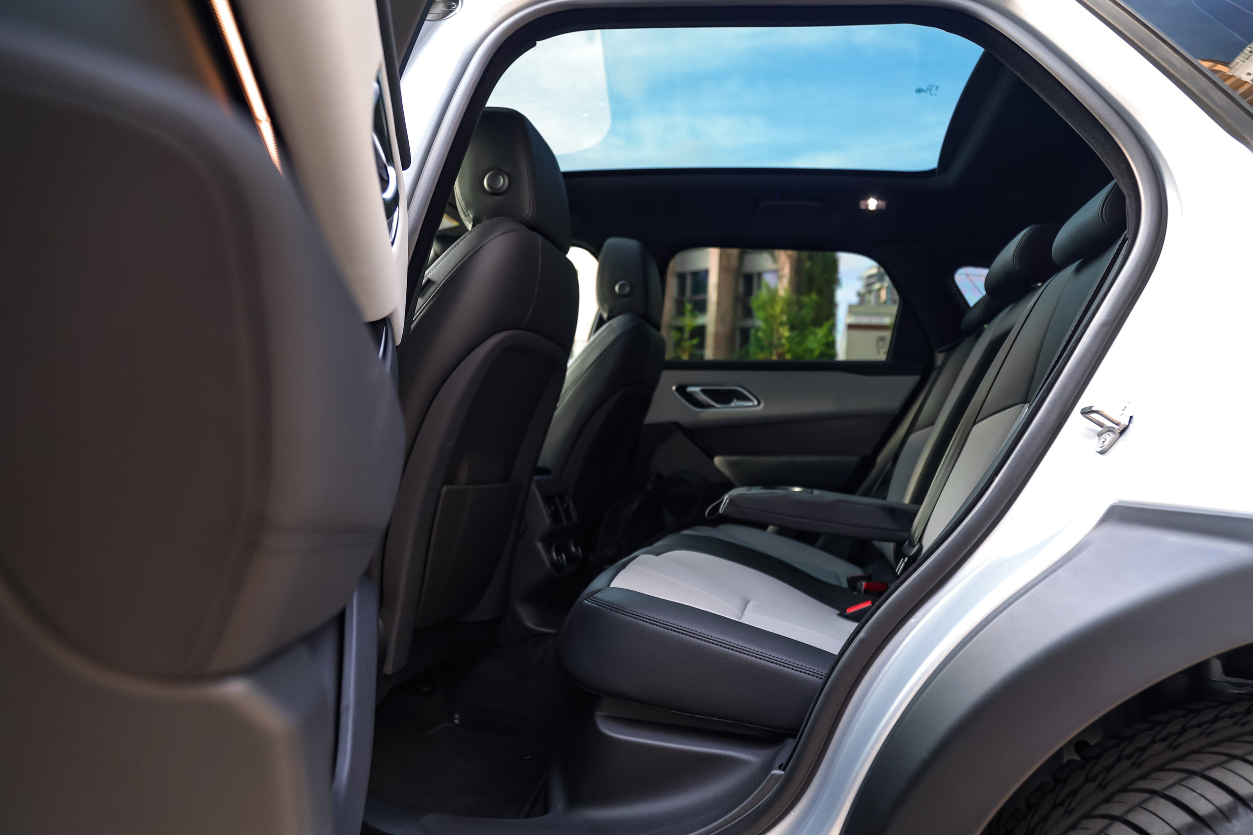 2024 RANGE ROVER VELAR 2.0 AT. Mixturecaptures