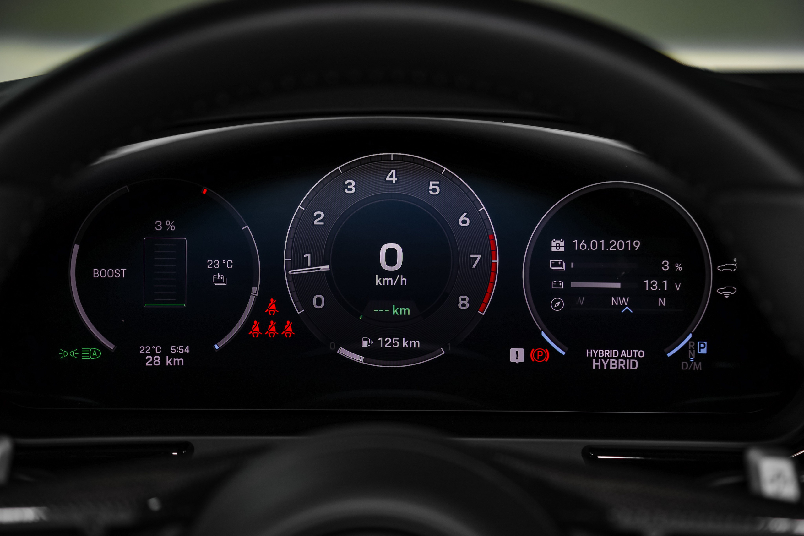 2025 PORSCHE CAYENNE COUPE E-Hybrid. Mixturecaptures