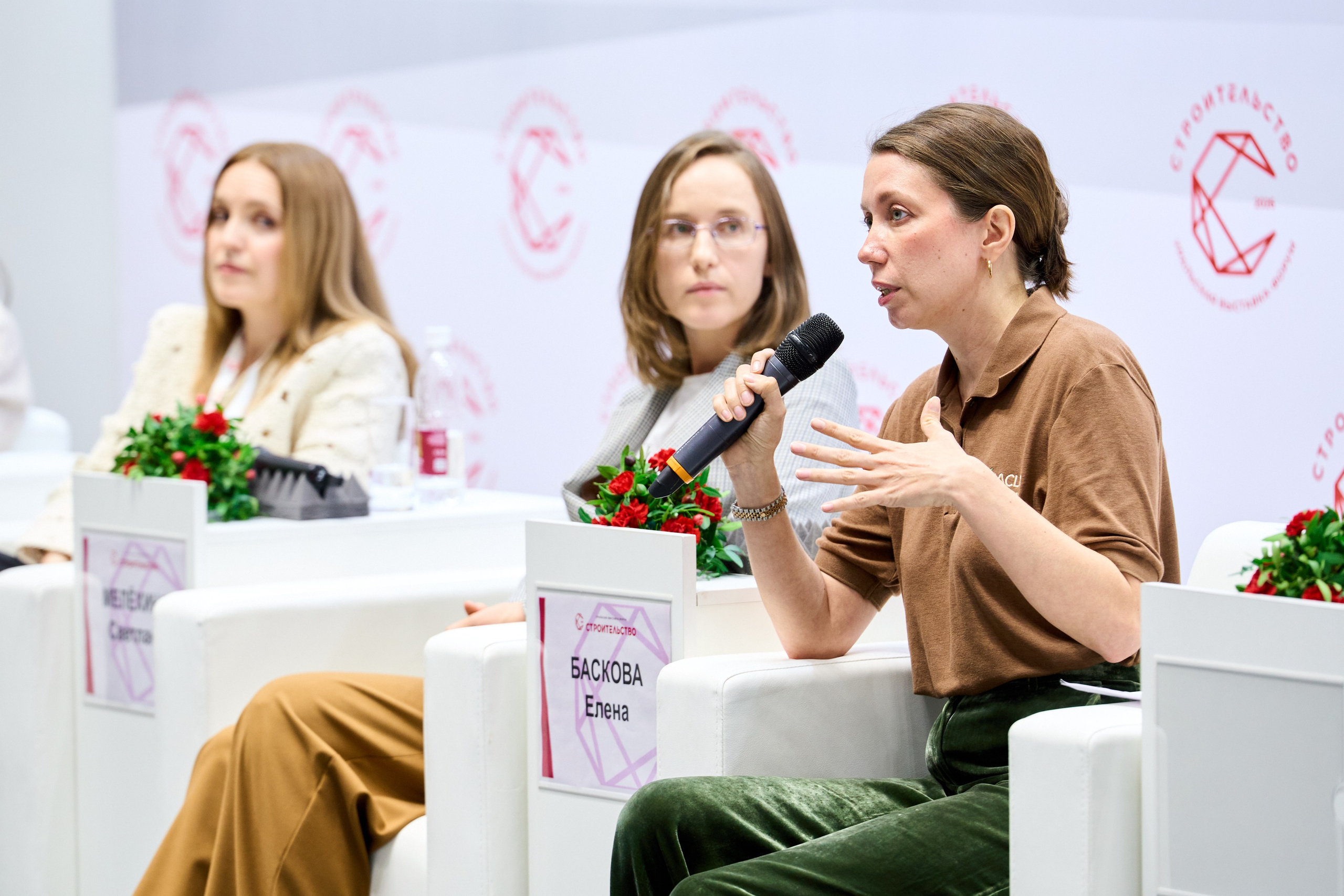 Уральская выставка-форум «СТРОИТЕЛЬСТВО». Фотограф Виктор Андреасян