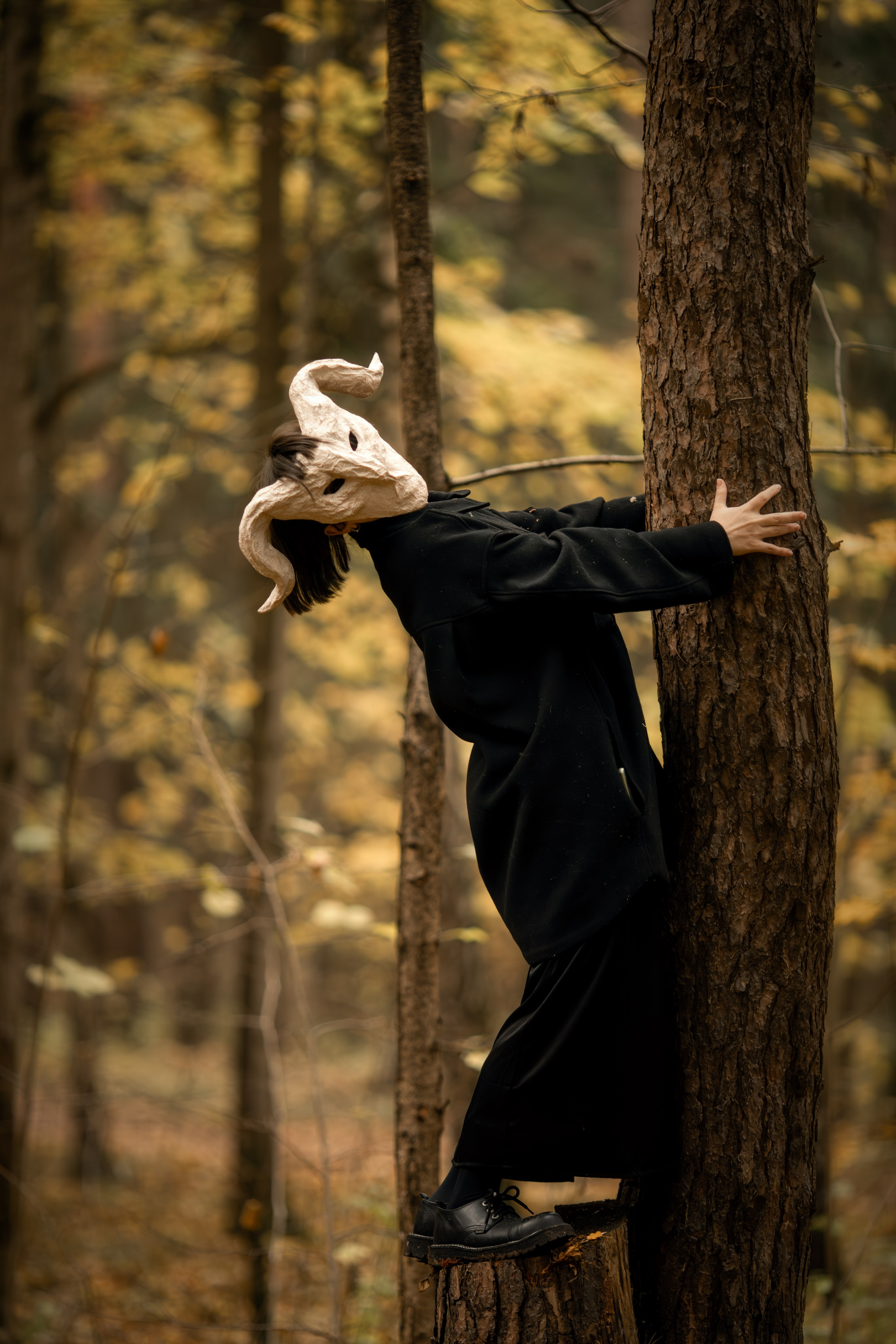 Фотопроект «Духи леса» — маски из папье-маше, свет и тишина природы. Фотограф Анна Грошикова — авторская съёмка на рассвете и закате в Москве, Мытищах, Солнечногорске и Московской области