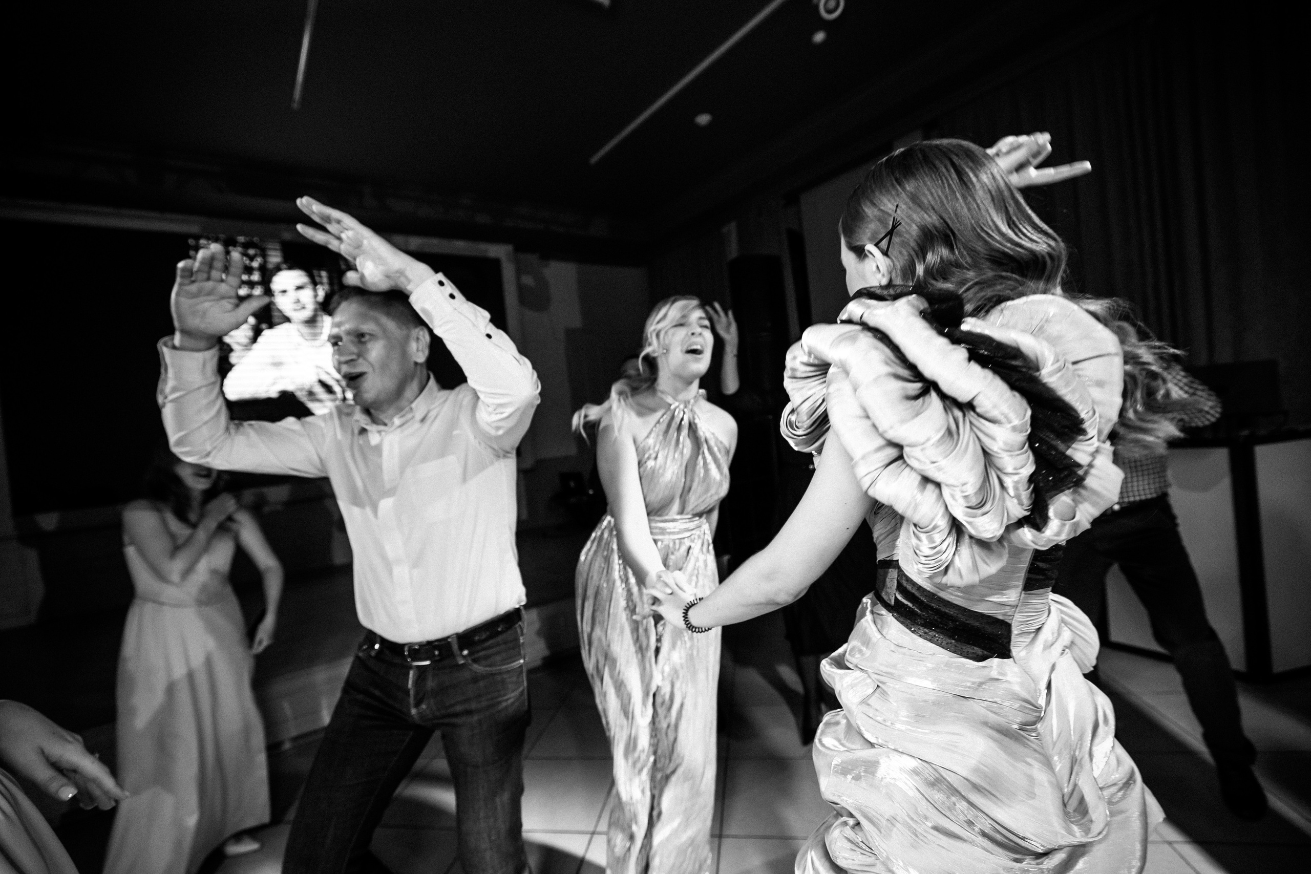 2023-06-23 Выпускной МБОУ СОШ № 10. Фотограф в Красноярске