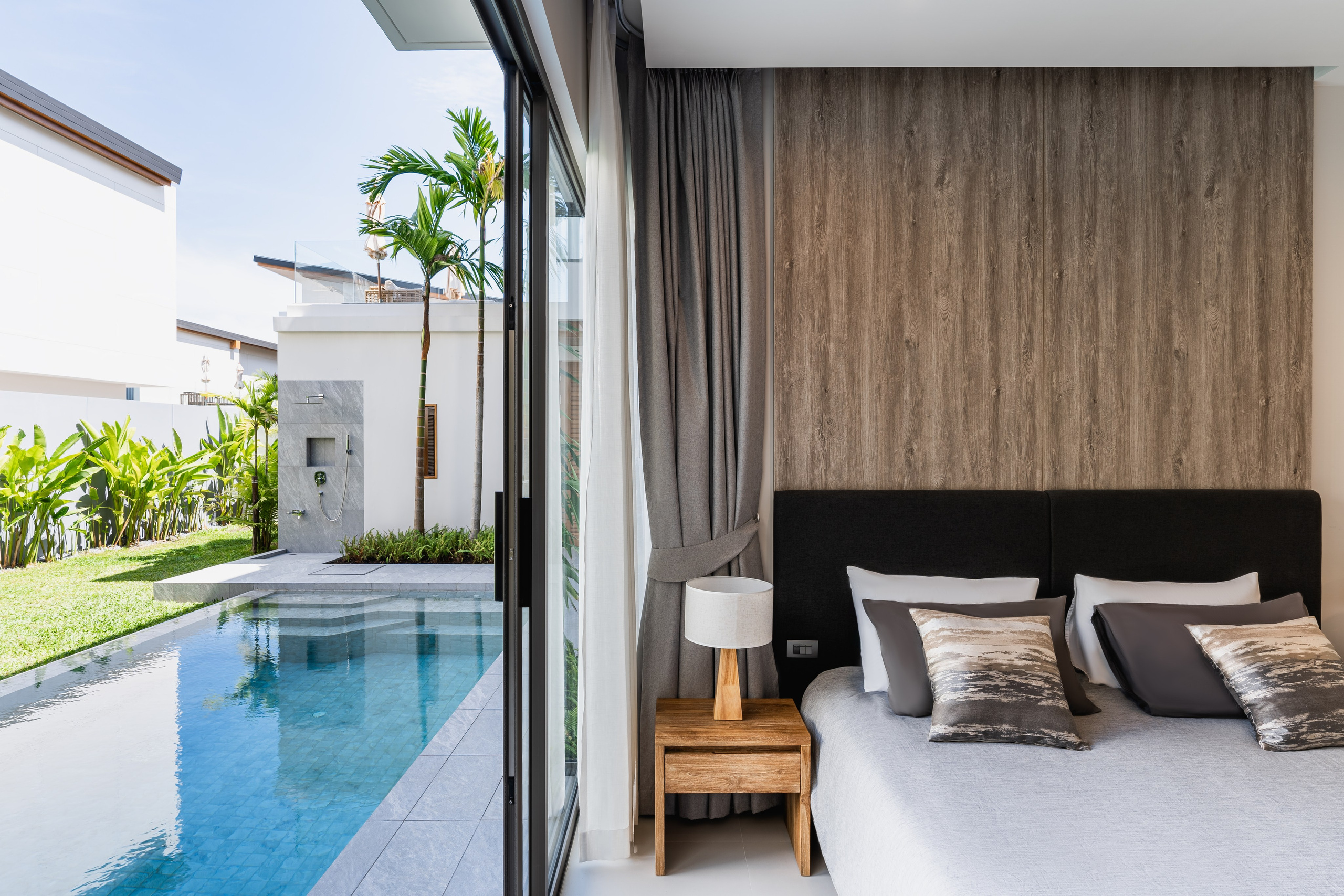 Interior real estate photography in Phuket — professional photos and videos. Yan Dolmatov — Photographer, Videographer, and Producer in Phuket