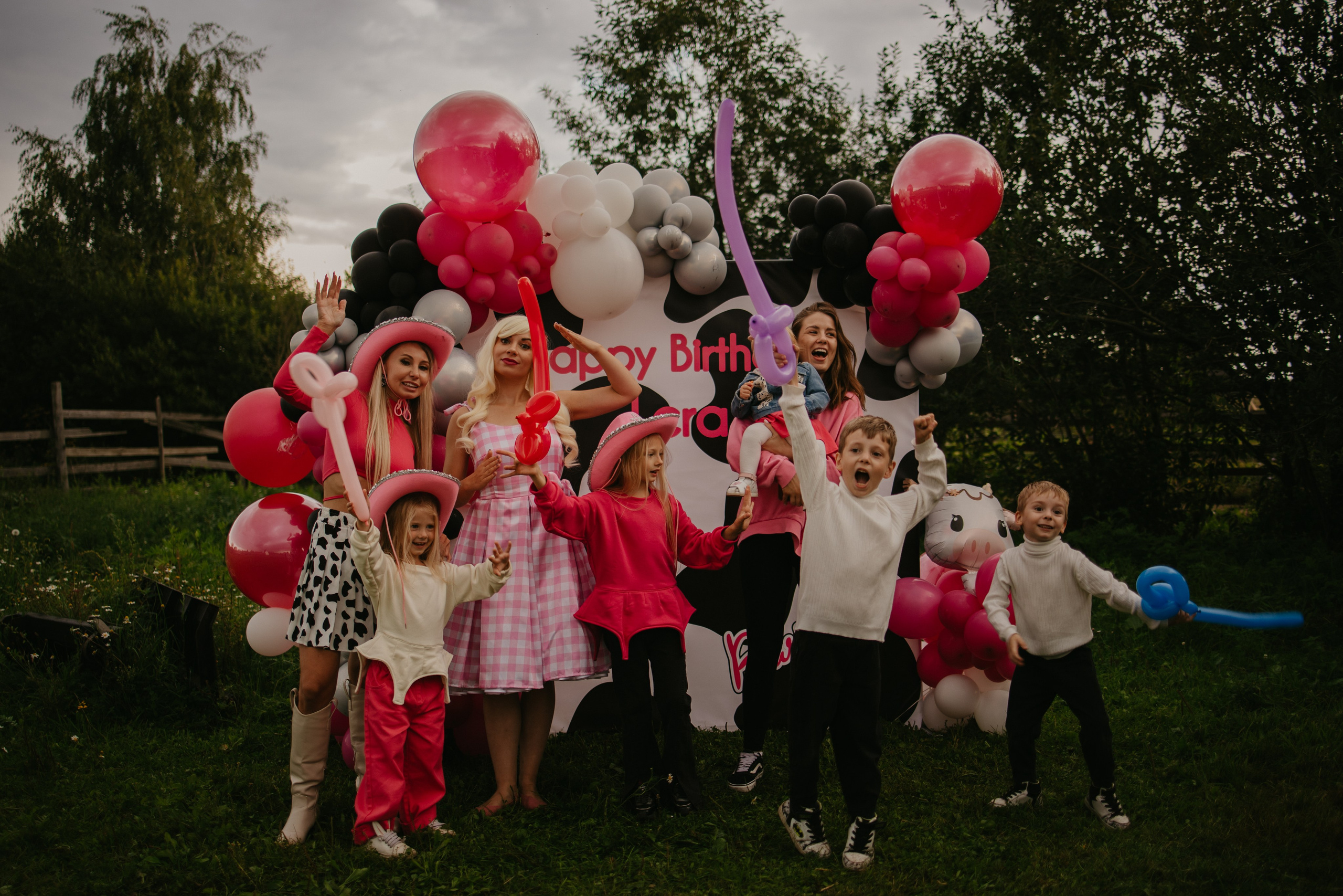 Лера 2 годика. Репортажный и портретный фотограф в Санктпетербурге. Видиосъемка мероприятий в Санкт-Петербурге
