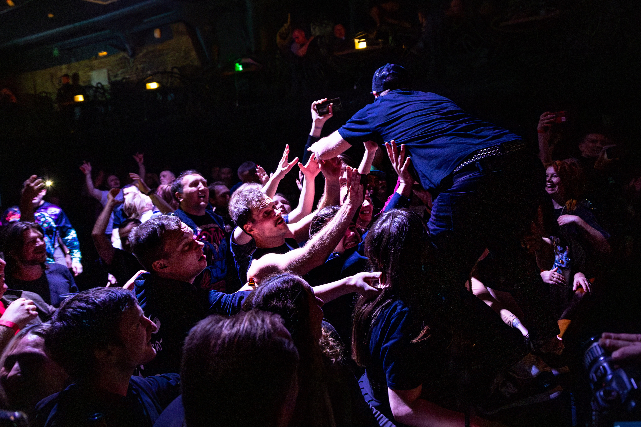 Концы | Нирвана. Репортажный фотограф Екатеринбург | Яркий, качественный репортаж | Концерты, клубы, репортаж, праздники, корпоративы