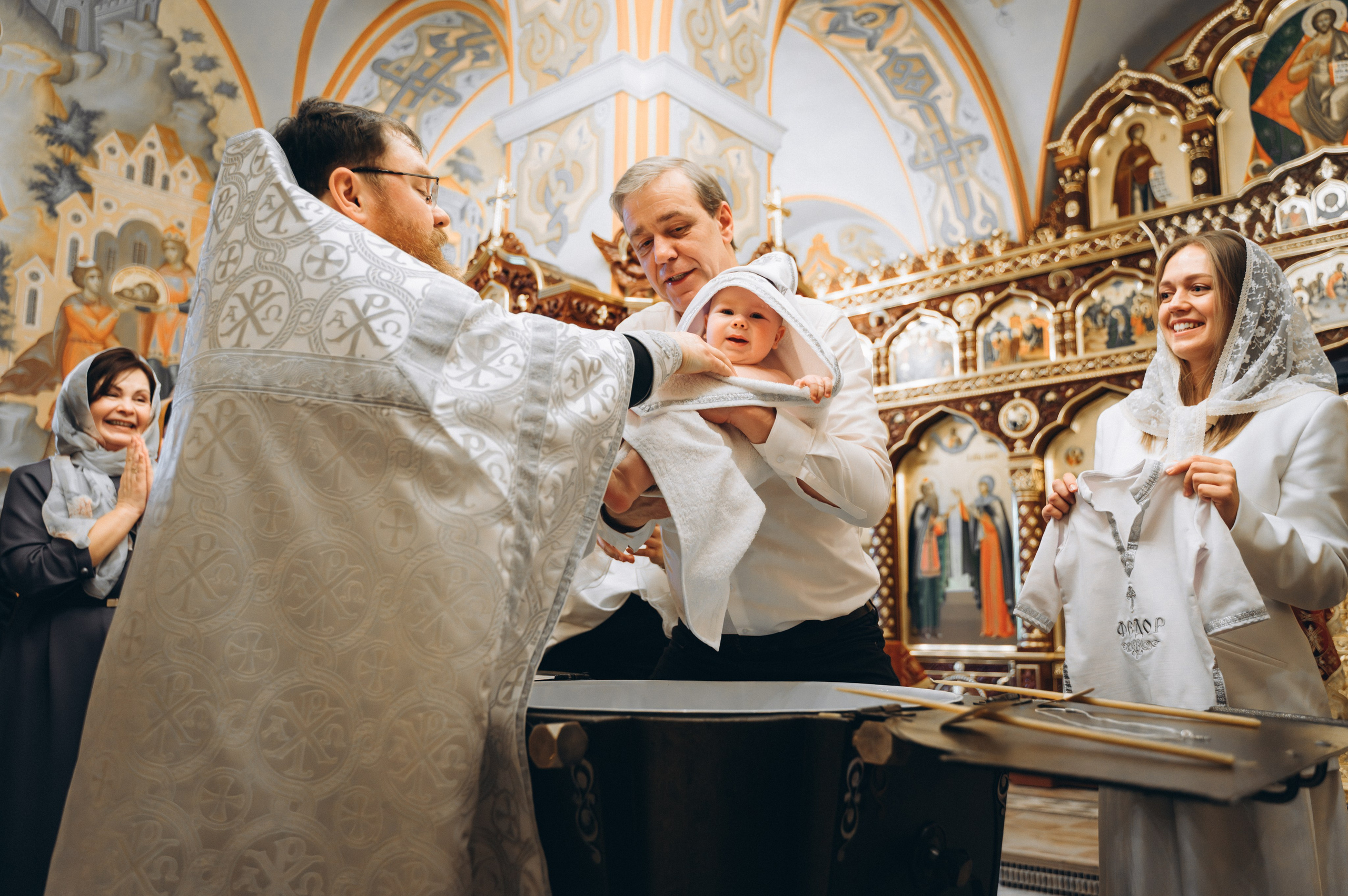 Крещение Фёдора (Храм Всех Святых) криптовый. Семейный фотограф в Минске Дарья Дреко